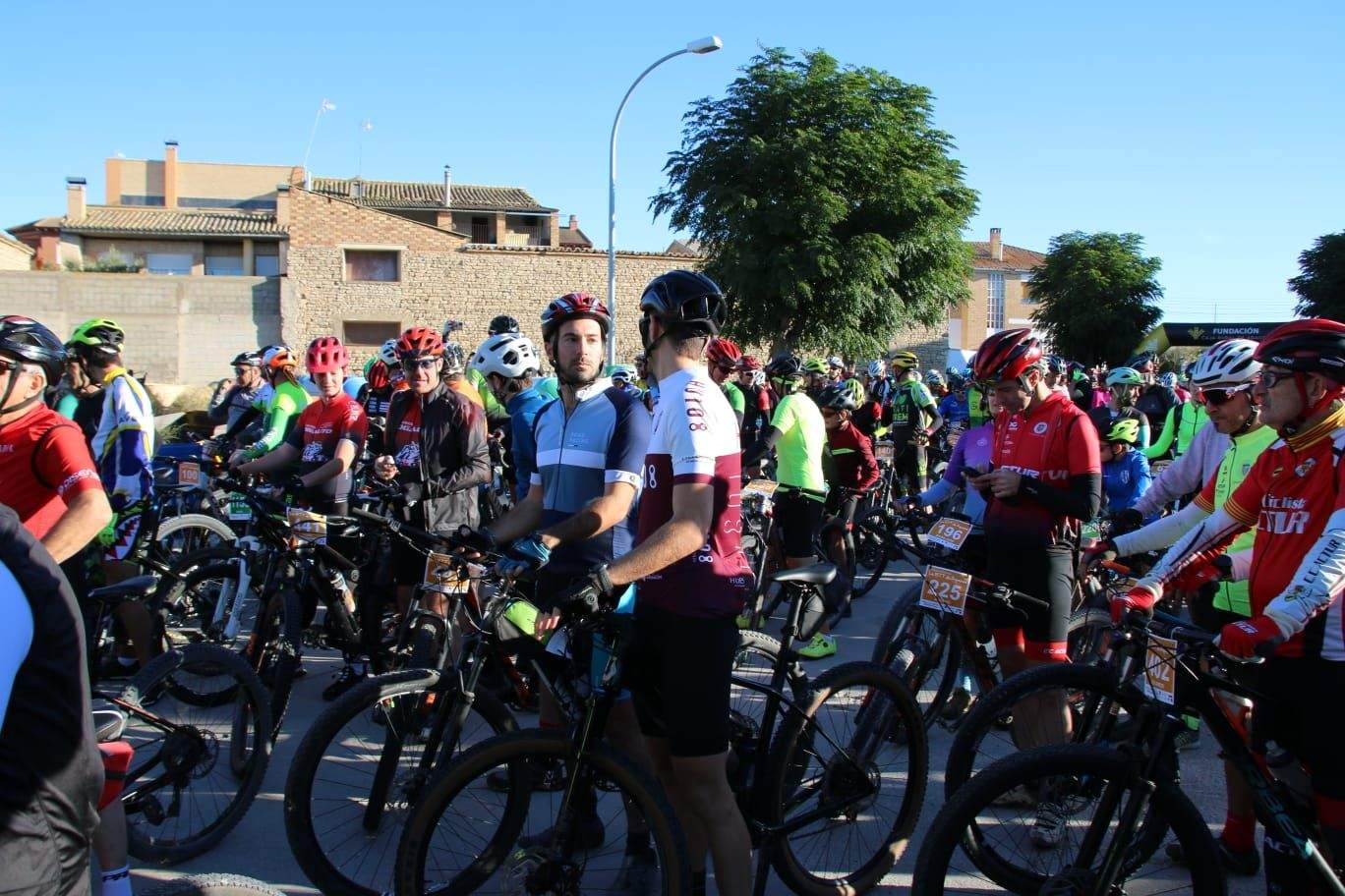 La BTT de Aspanoa bate su récord de participación con casi mil inscritos unidos contra el cáncer infantil