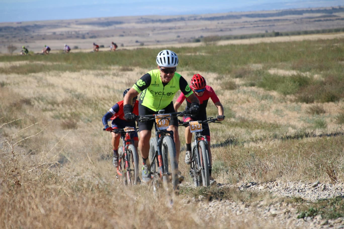 La BTT de Aspanoa bate su récord de participación con casi mil inscritos unidos contra el cáncer infantil