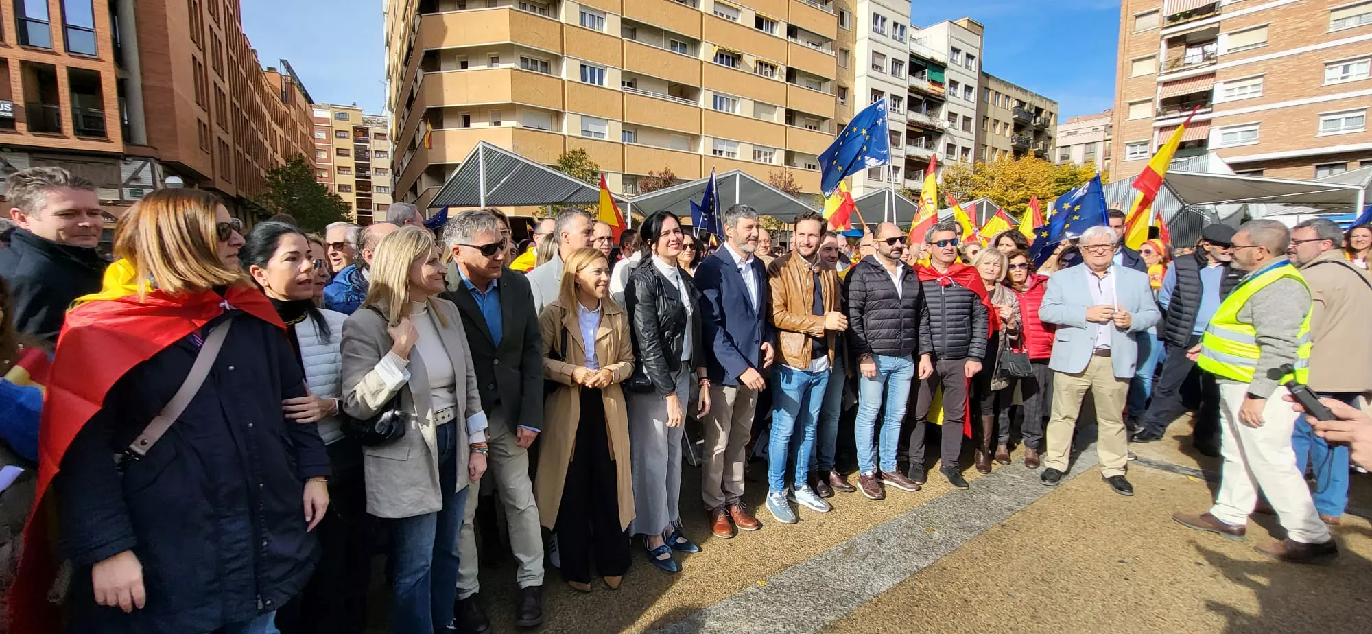 Concentración contra el acuerdo entre PSOE y Junts