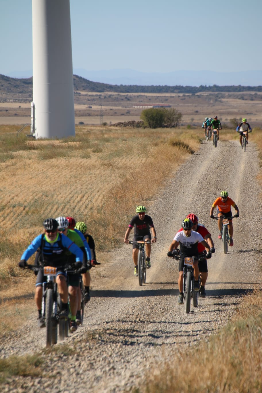 La BTT de Aspanoa bate su récord de participación con casi mil inscritos unidos contra el cáncer infantil