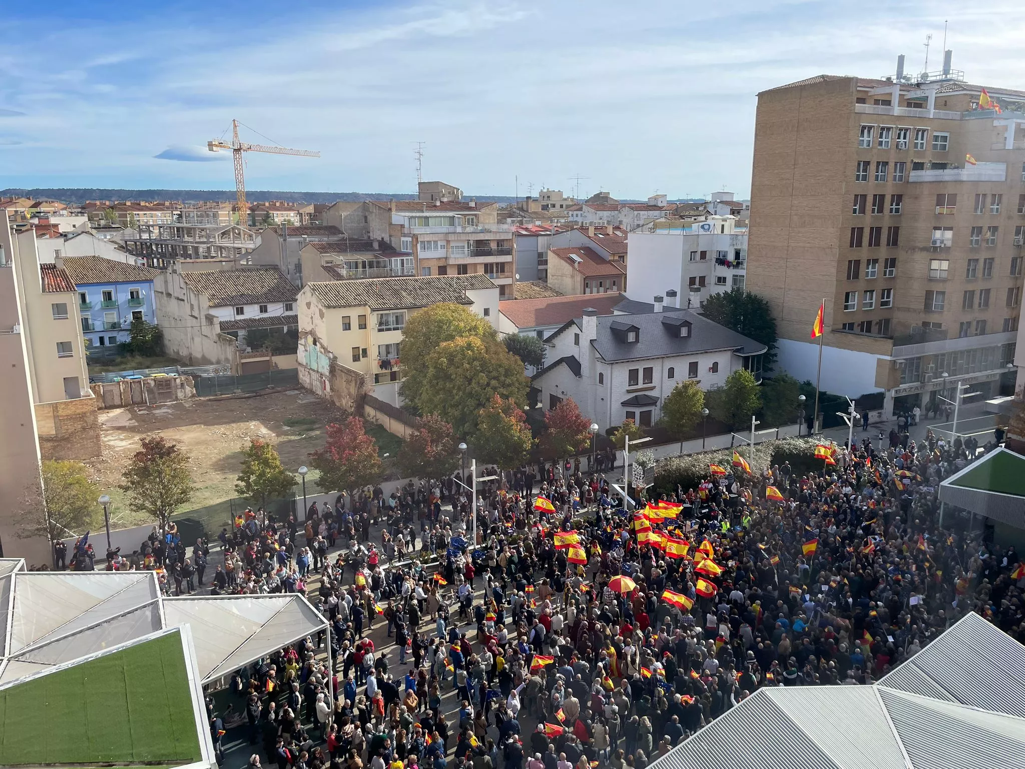 Concentración contra el acuerdo entre PSOE y Junts