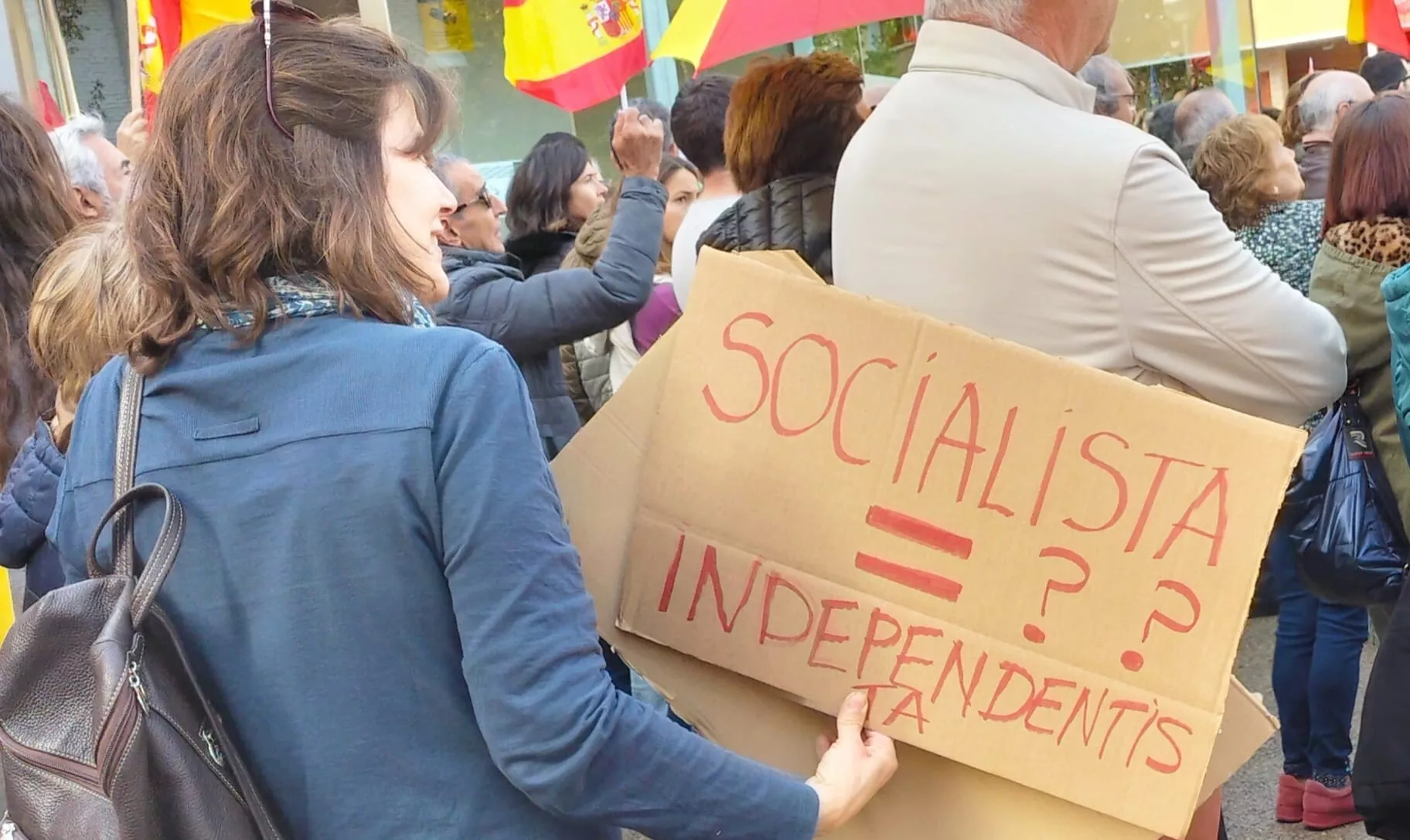 Concentración contra el acuerdo entre PSOE y Junts