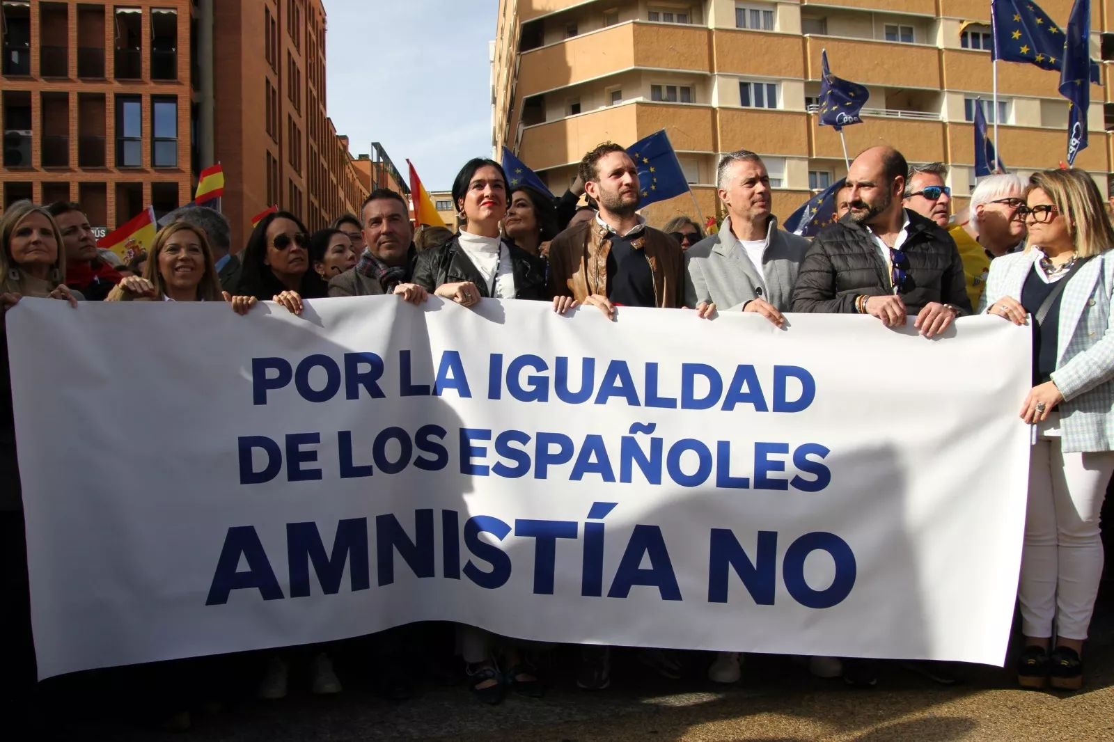 Concentración contra el acuerdo entre PSOE y Junts