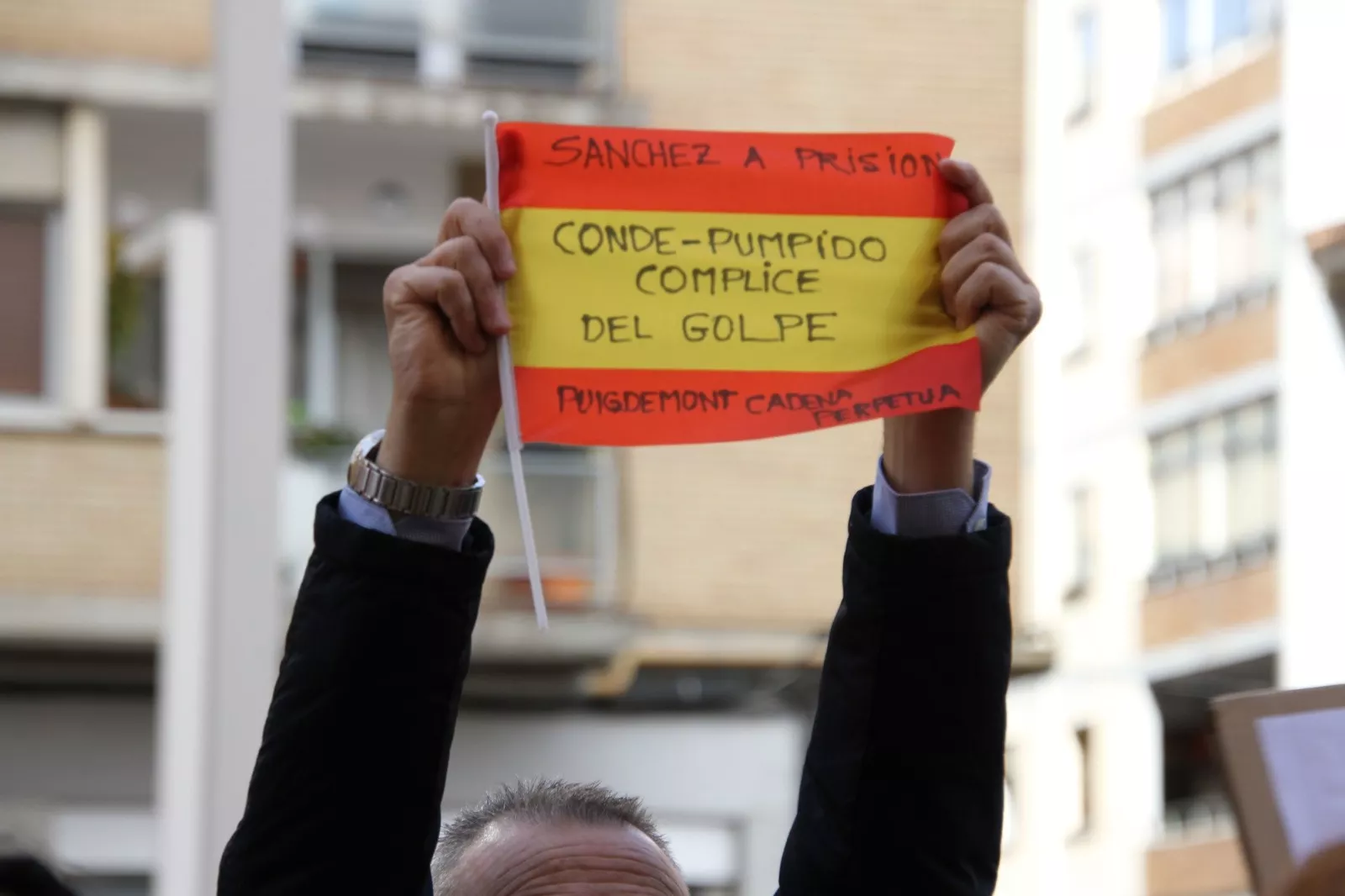 Concentración contra el acuerdo entre PSOE y Junts