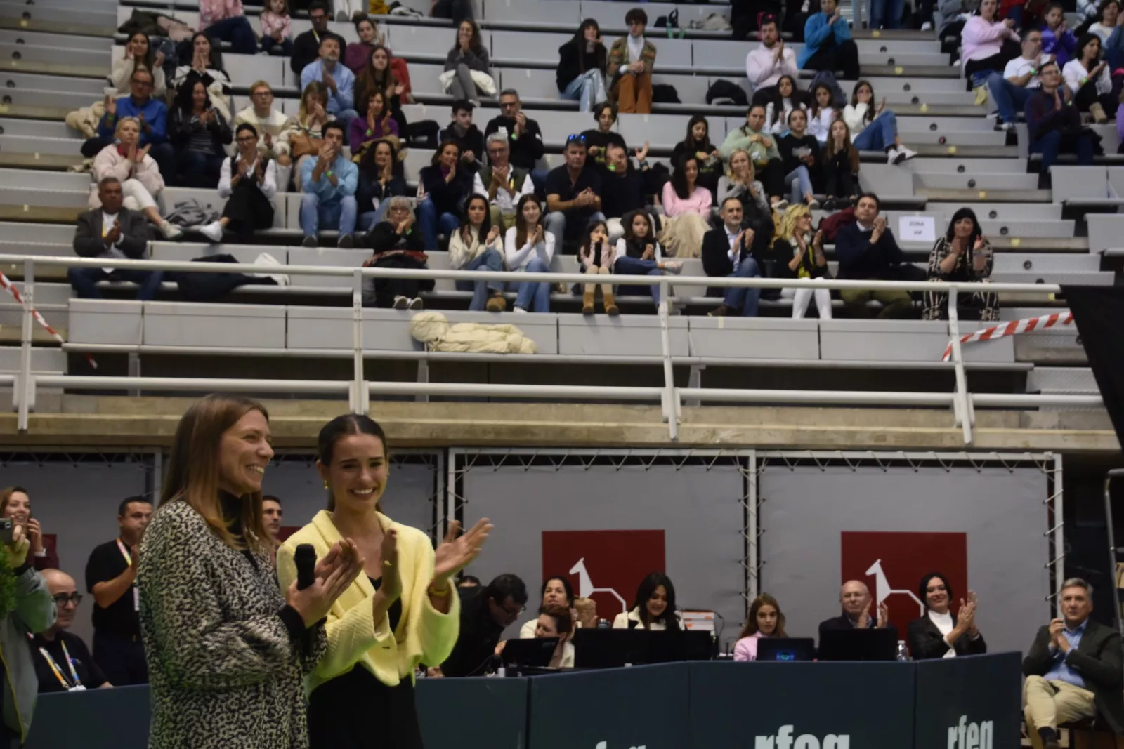 Homenaje a Inés Bergua de la Federación Aragonesa de Gimnasia. Foto Noemí L. Labara