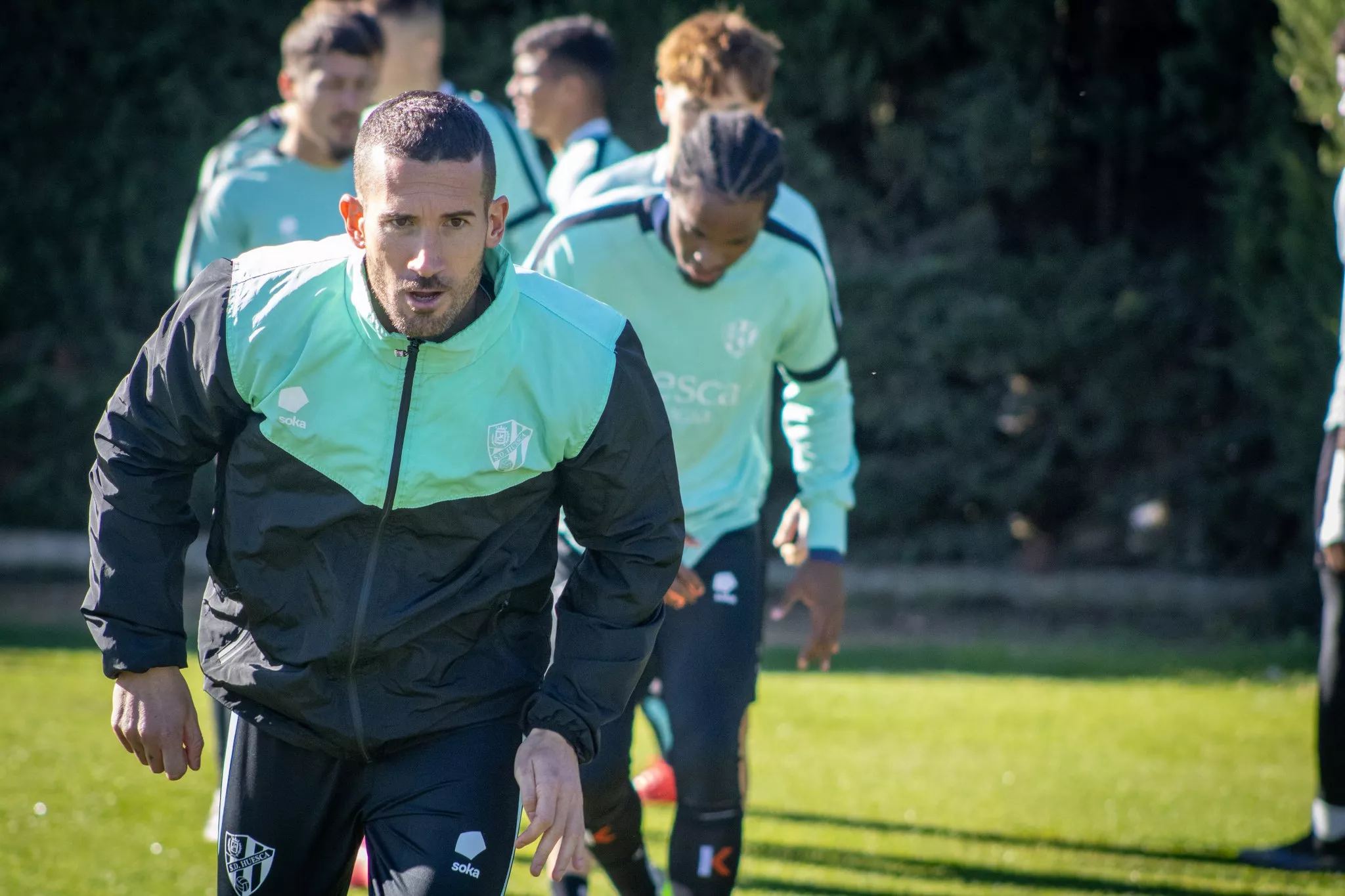 Óscar Sielva, jugador del Huesca, regresa a la titularidad tras su sanción para medirse al Espanyol.
