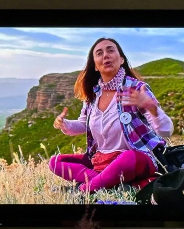 Tomas de Misterios de la Fe por el Santo Grial, que se emite en Netflix