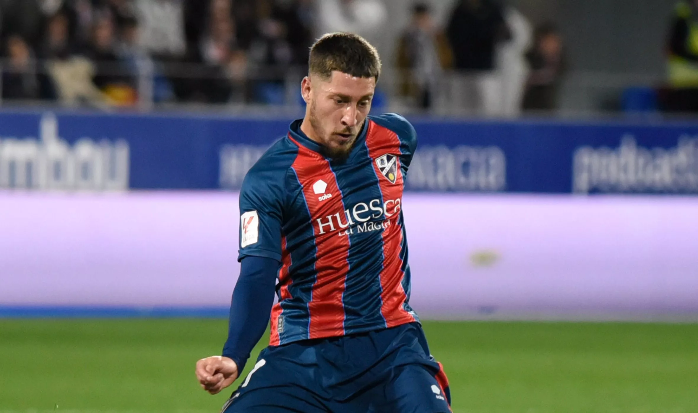 Enzo Lombardo, jugador del Huesca que saldrá en el mercado de invierno si todo sale como desea el club