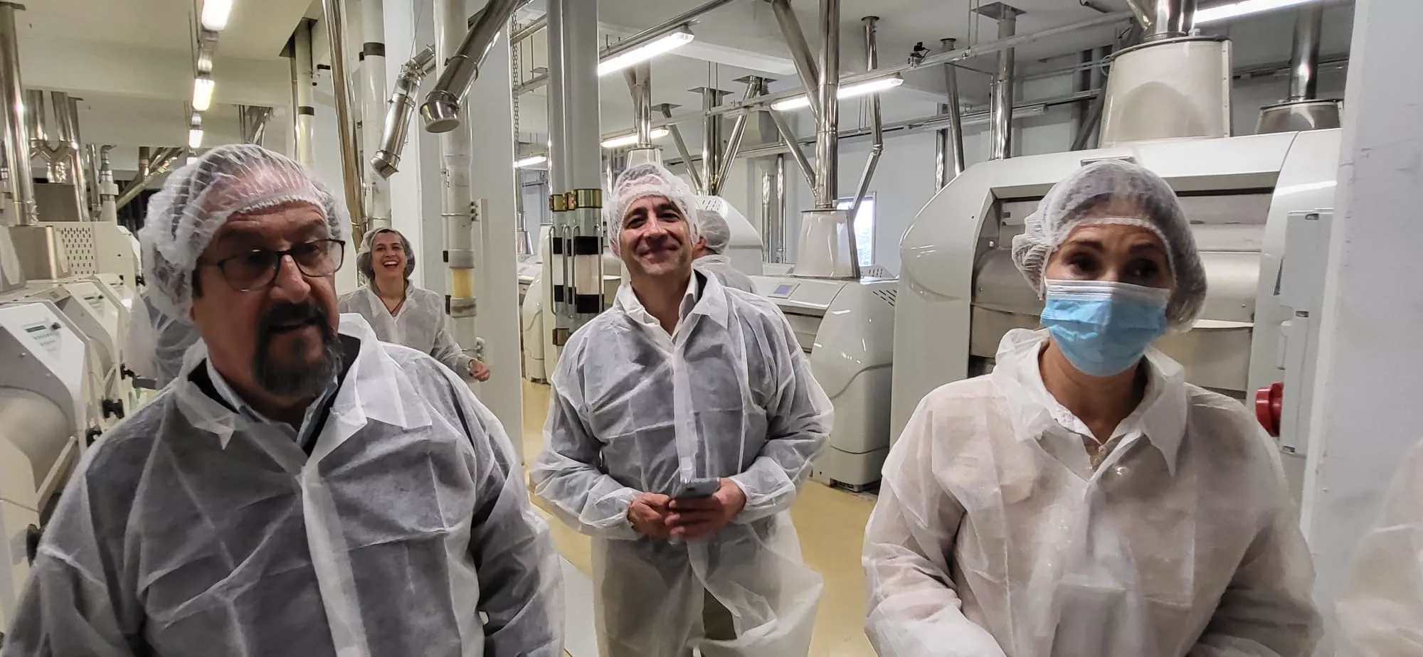 Reunión de Mar Vaquero en Harineras Villamayor con el Foro Huesca Empresarial