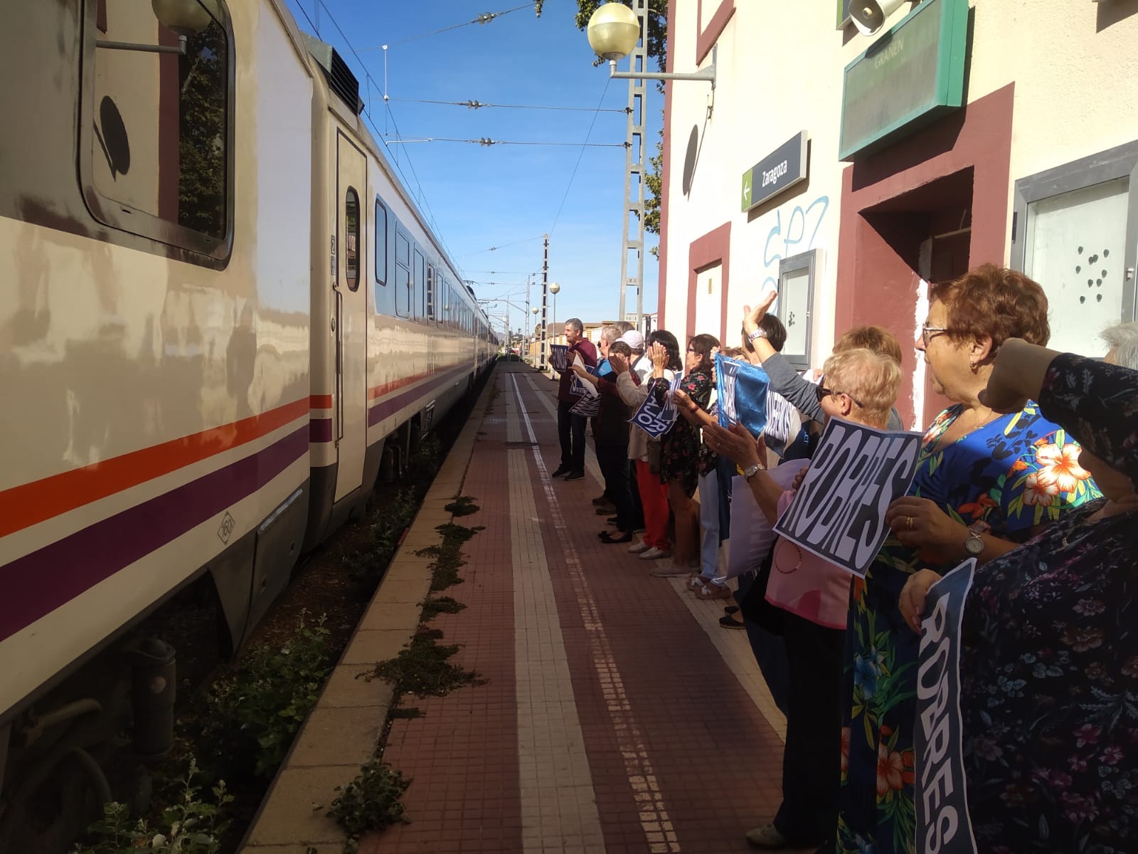 Reivindicación de Monegros no pierdas tu tren