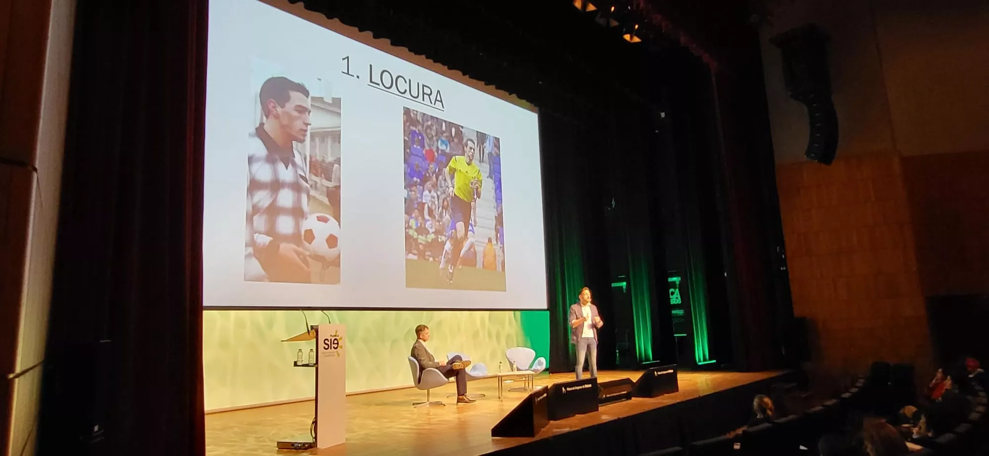 Mesa redonda con intervención de Eduardo Prieto Iglesias
