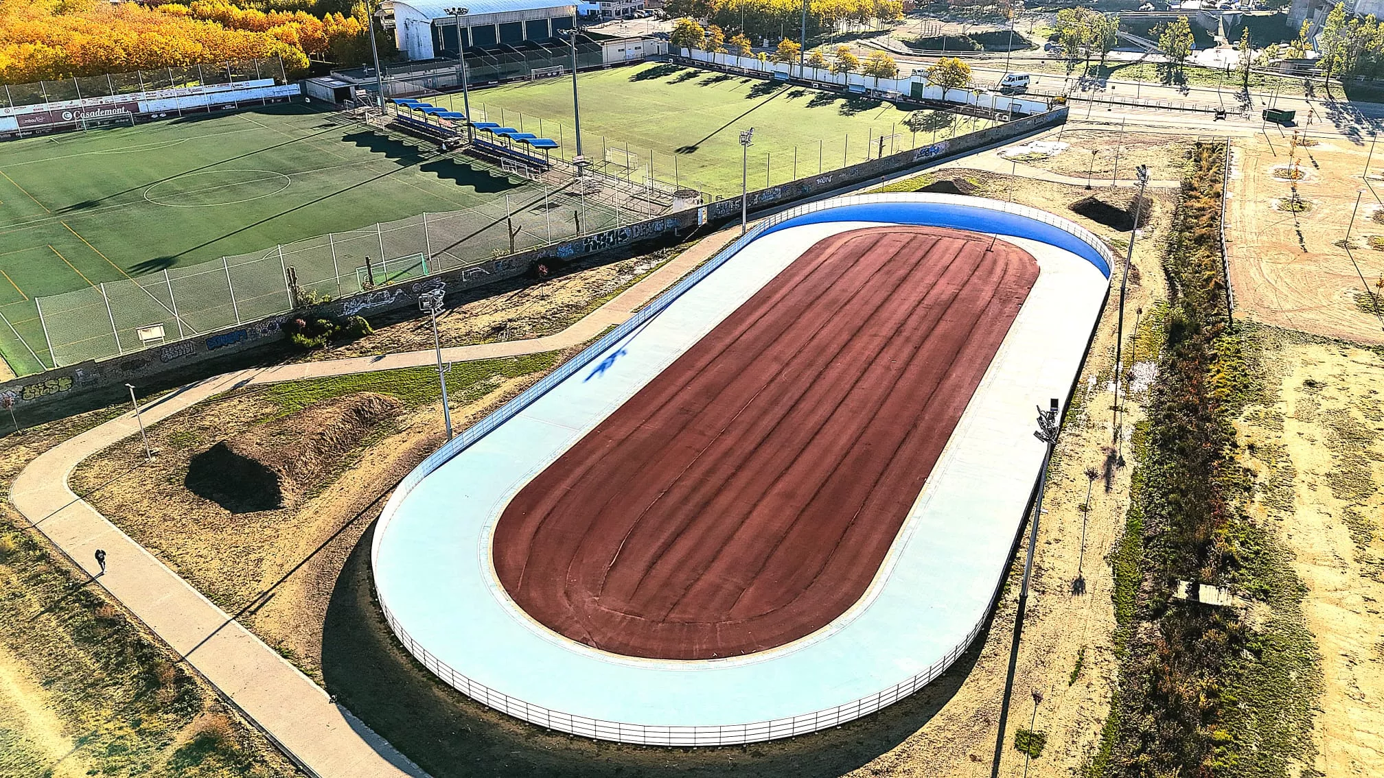 Nueva pista de patinaje de Huesca. Foto: @martainhu 