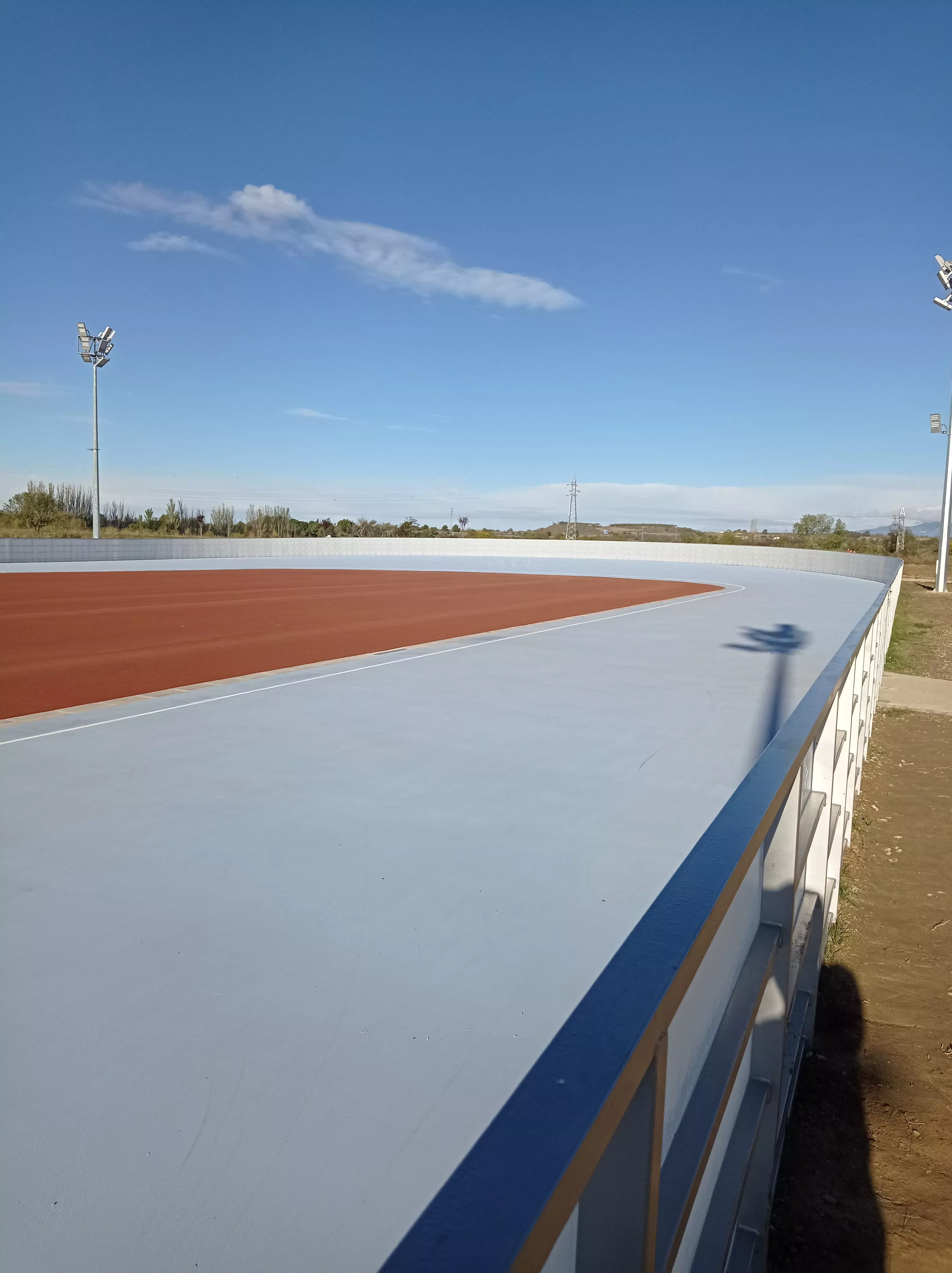 Nueva pista de patinaje de Huesca. Foto: @martainhu 