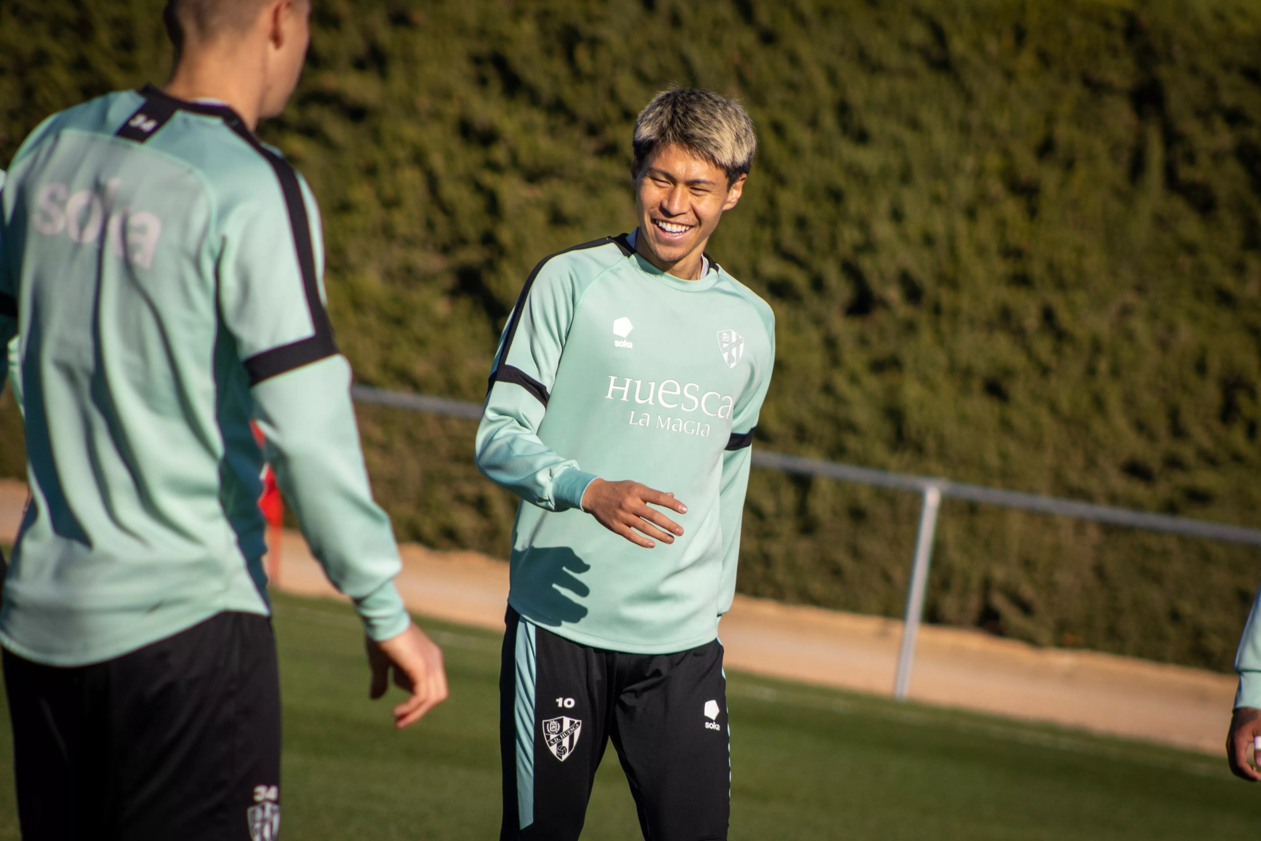 Kento Hashimoto, en un entrenamiento del Huesca.