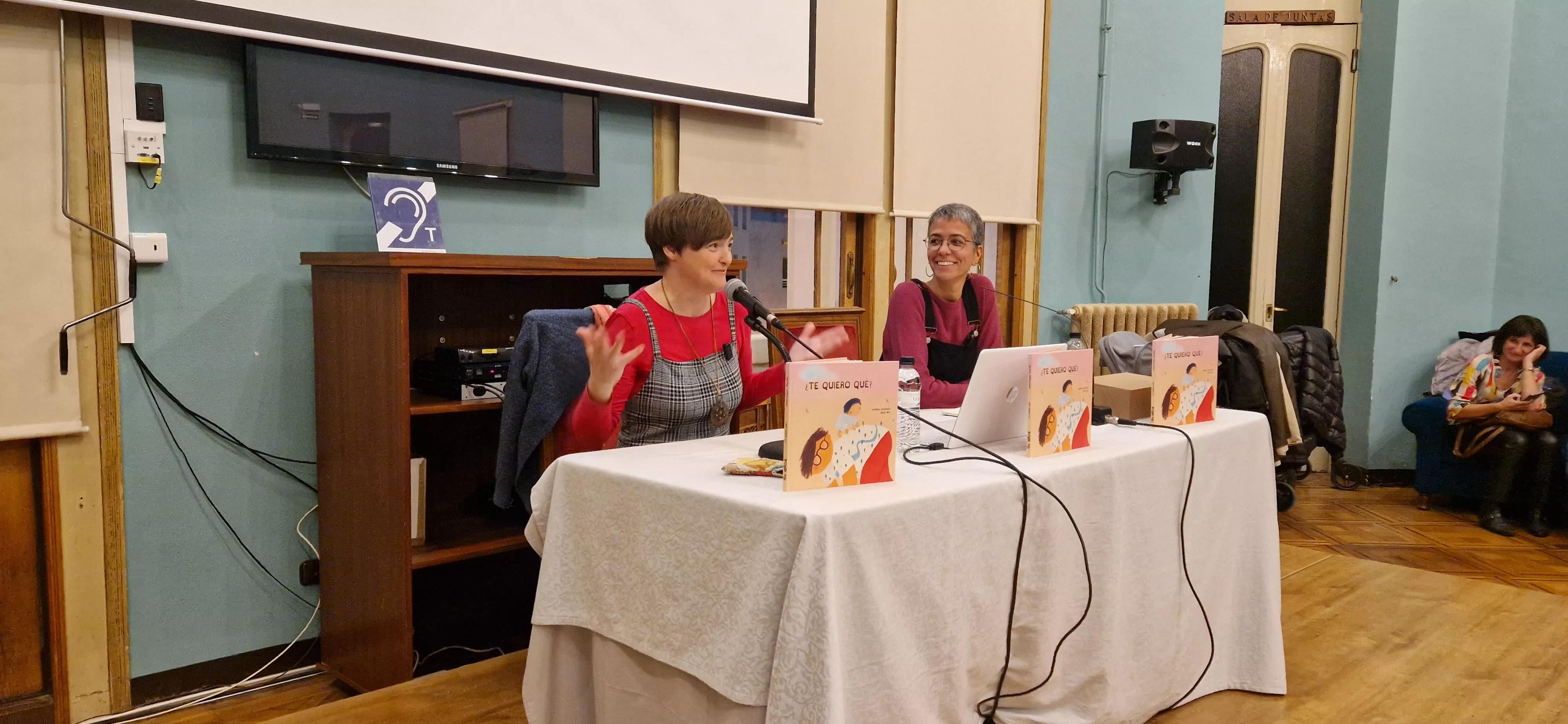 Presentación del libro de Sandra Araguás y Rosa Mai "¿Te quiero qué?". Foto Myriam Martínez