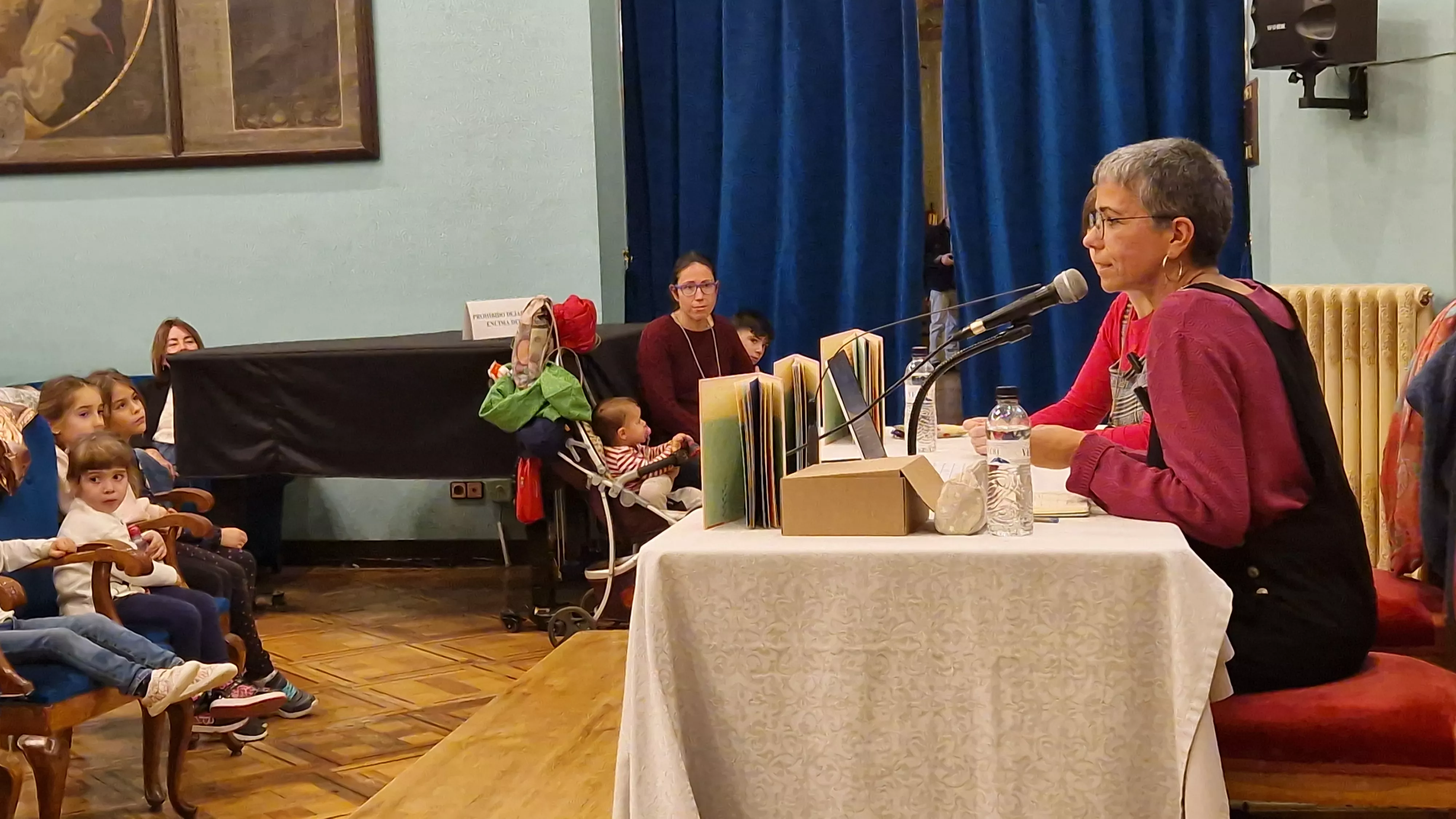 Presentación del libro de Sandra Araguás y Rosa Mai "¿Te quiero qué?". Foto Myriam Martínez