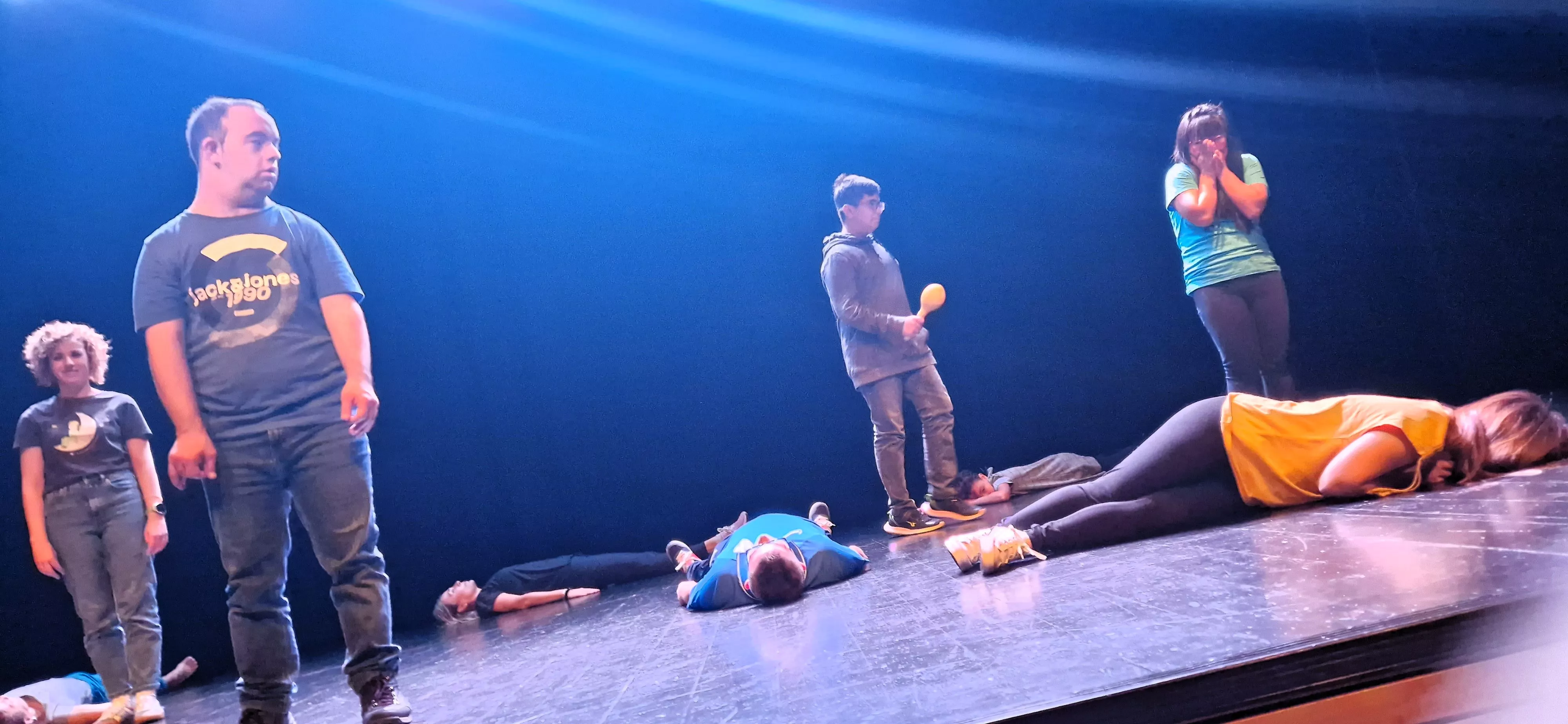 Exhibición del laboratorio de danza en Diversario 2023. Foto Myriam Martínez