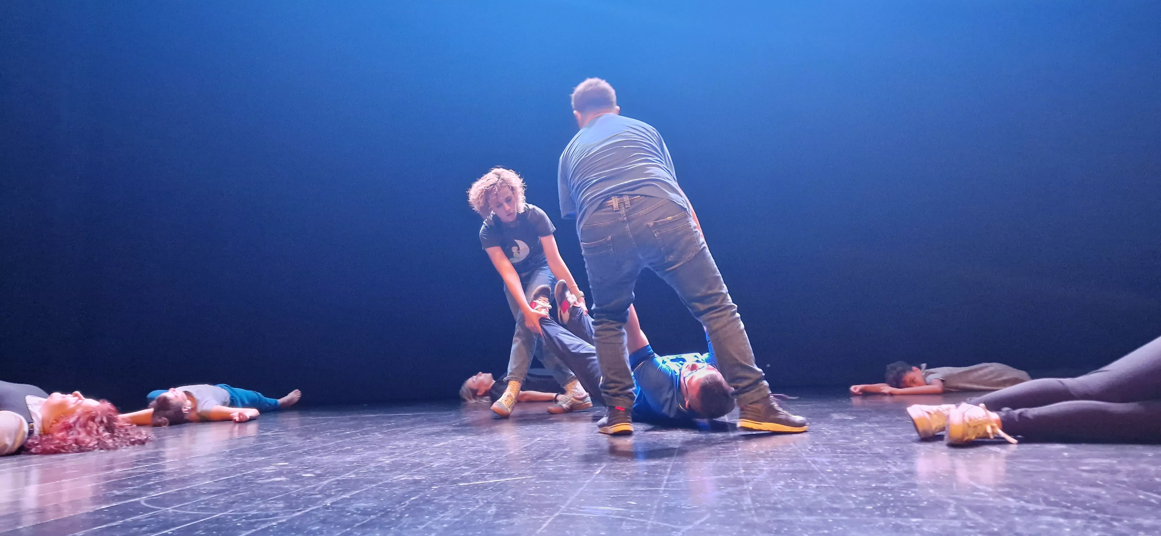 Exhibición del laboratorio de danza en Diversario 2023. Foto Myriam Martínez