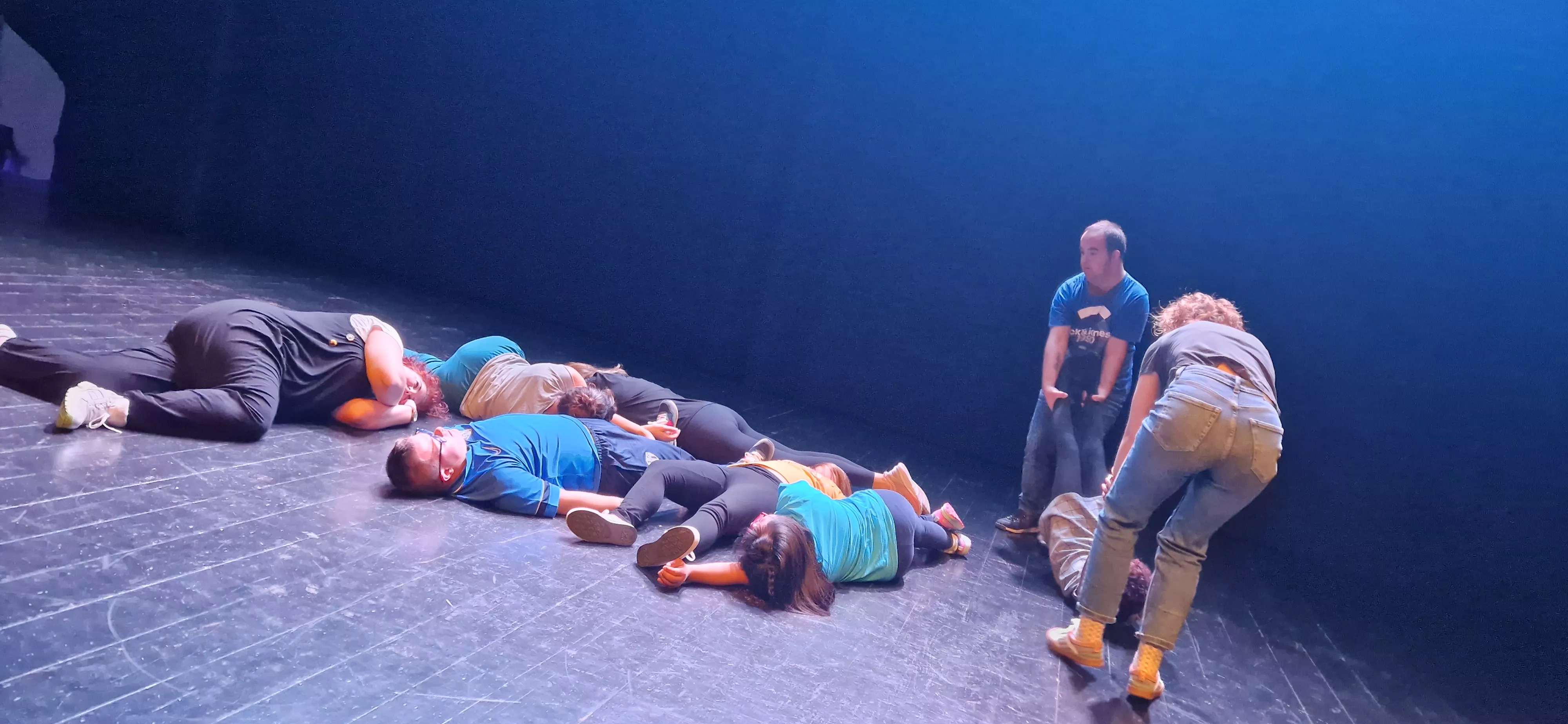 Exhibición del laboratorio de danza en Diversario 2023. Foto Myriam Martínez