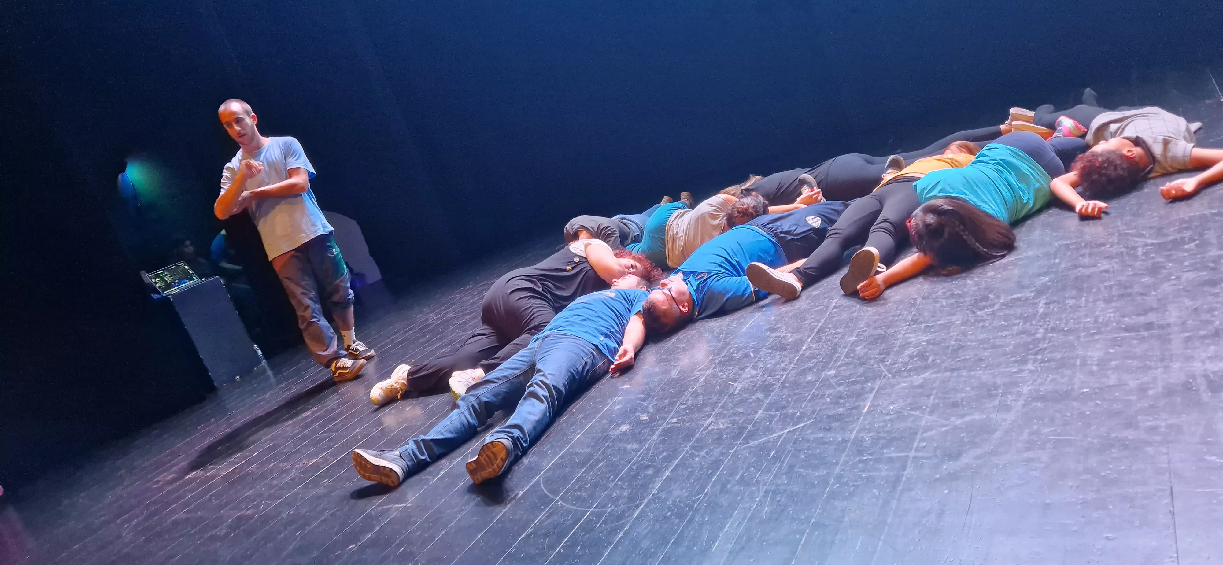 Exhibición del laboratorio de danza en Diversario 2023. Foto Myriam Martínez