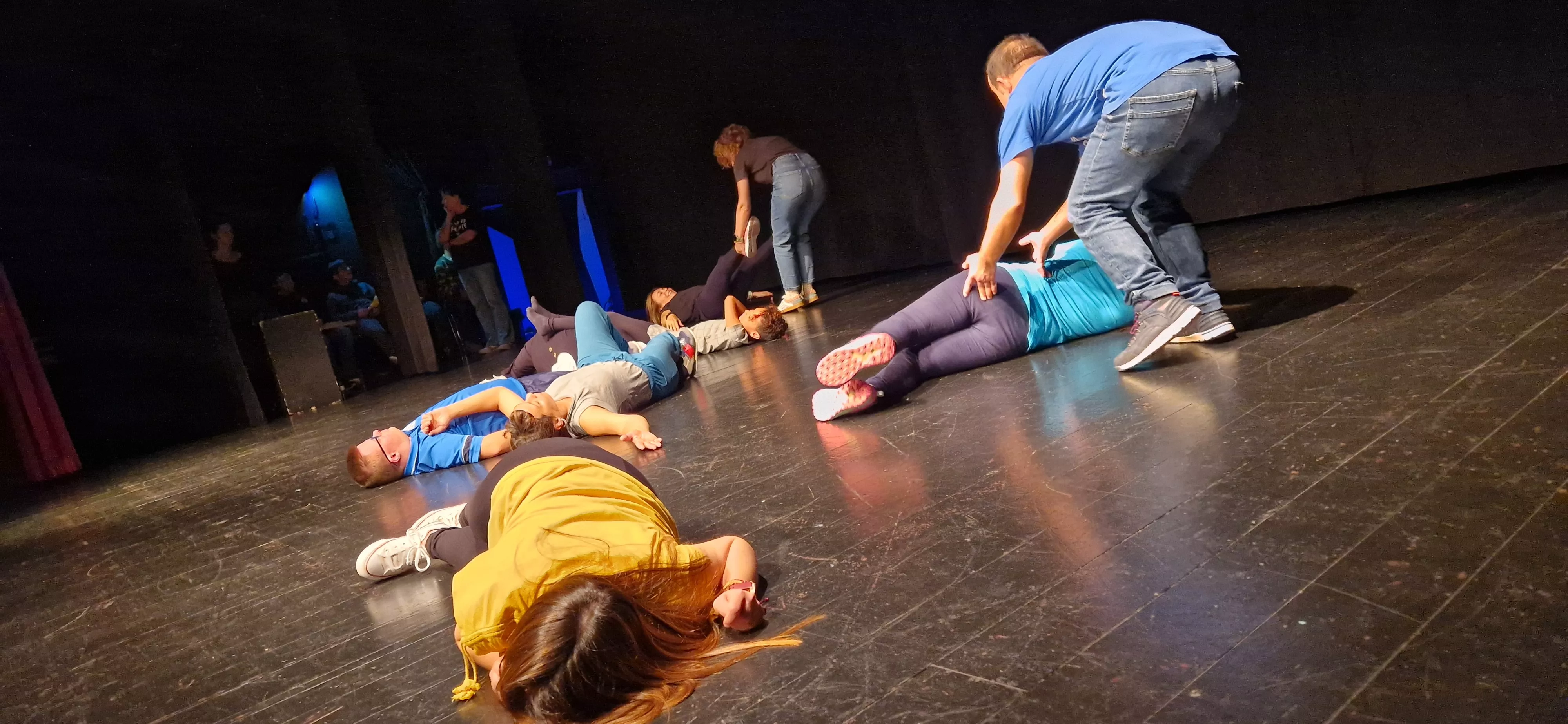 Exhibición del laboratorio de danza en Diversario 2023. Foto Myriam Martínez