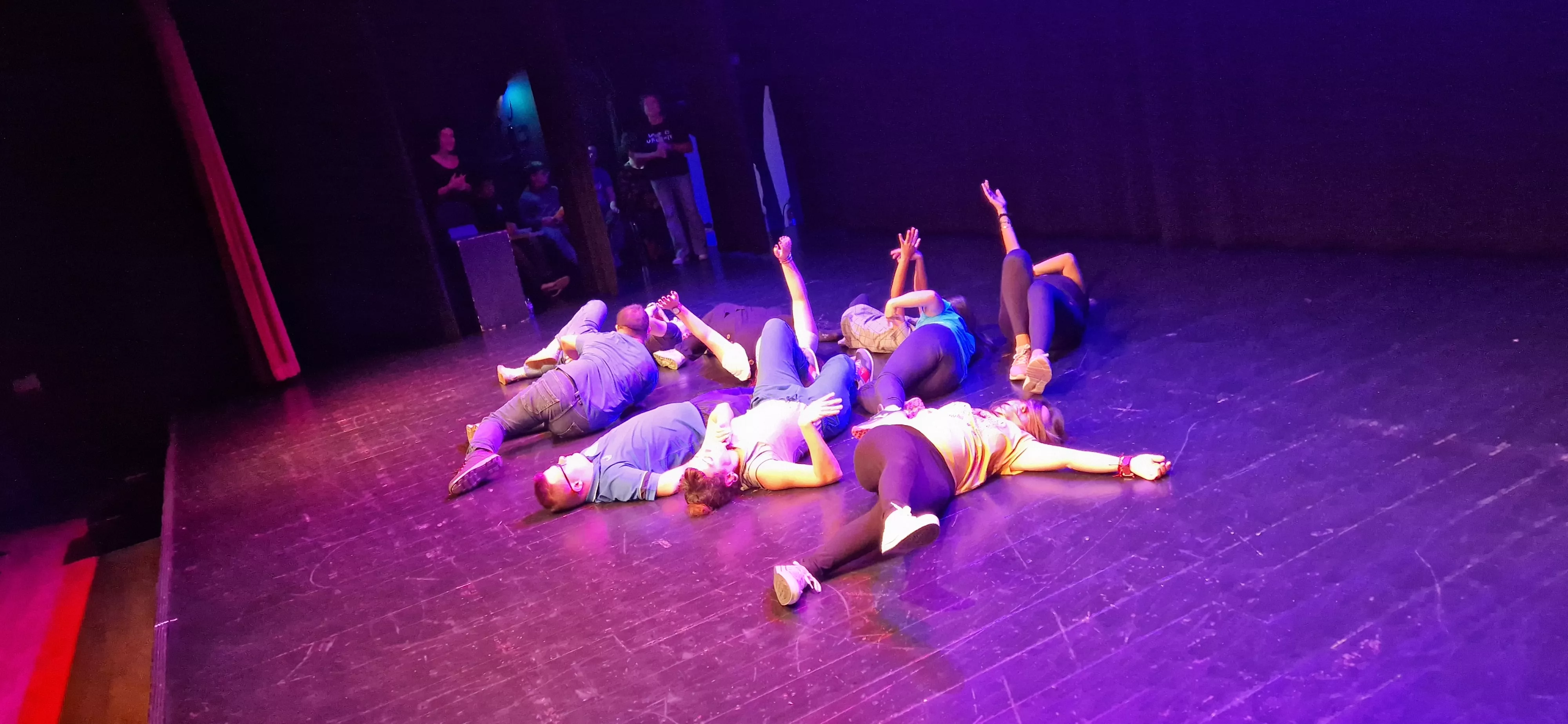 Exhibición del laboratorio de danza en Diversario 2023. Foto Myriam Martínez