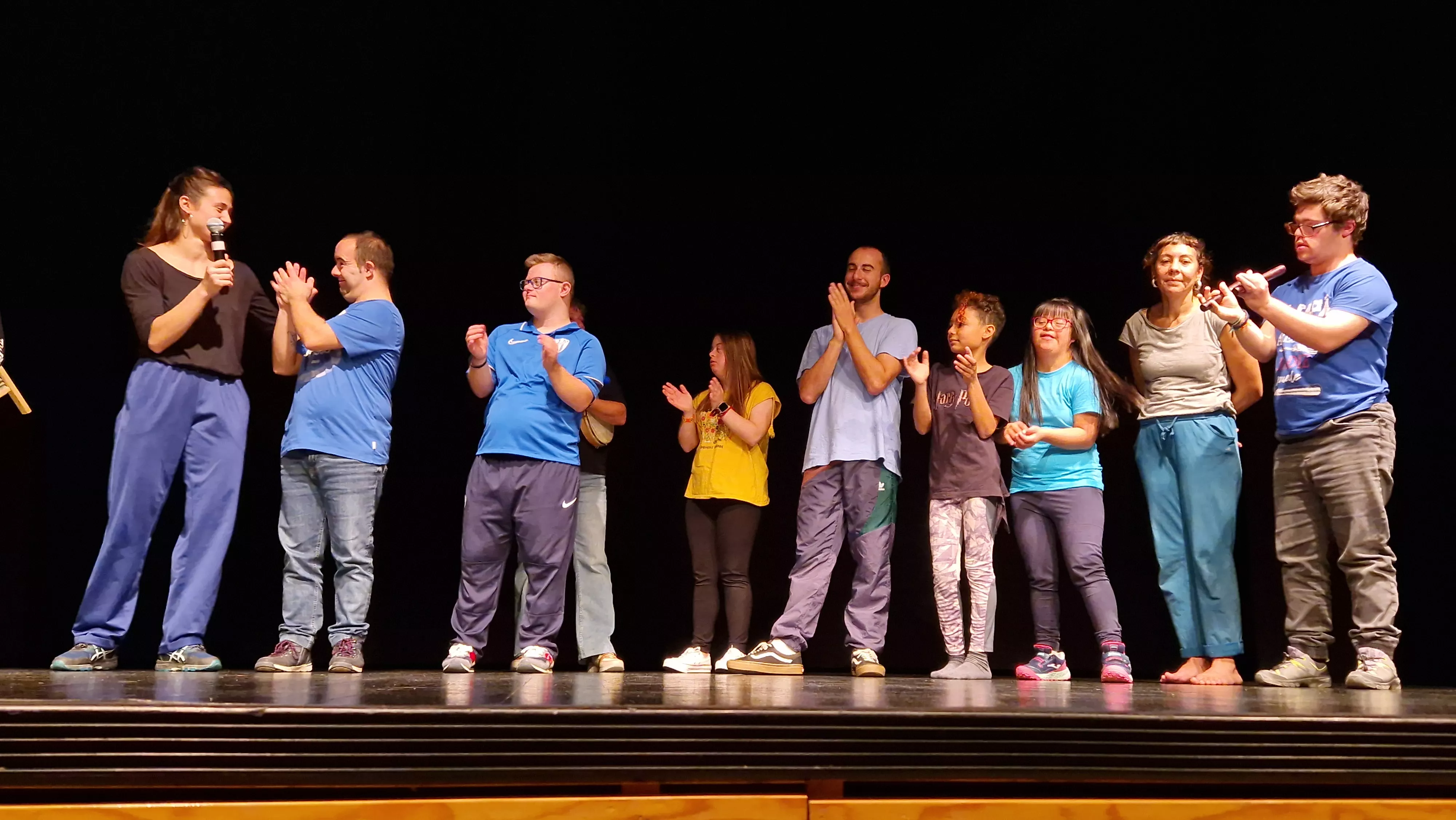 Exhibición del laboratorio de danza en Diversario 2023. Foto Myriam Martínez