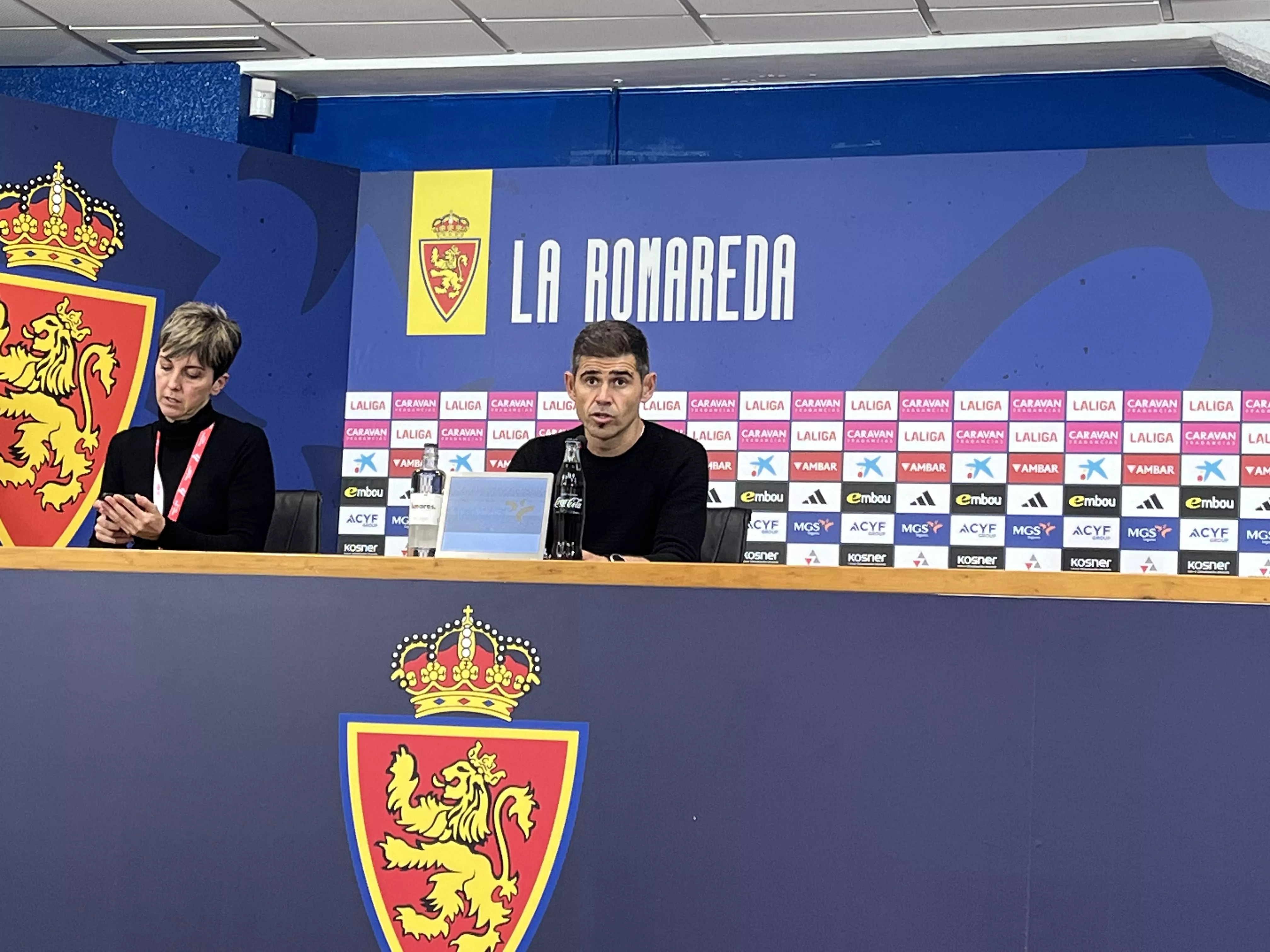 Antonio Hidalgo, entrenador de la SD Huesca en La Romareda. Foto: A. Mora