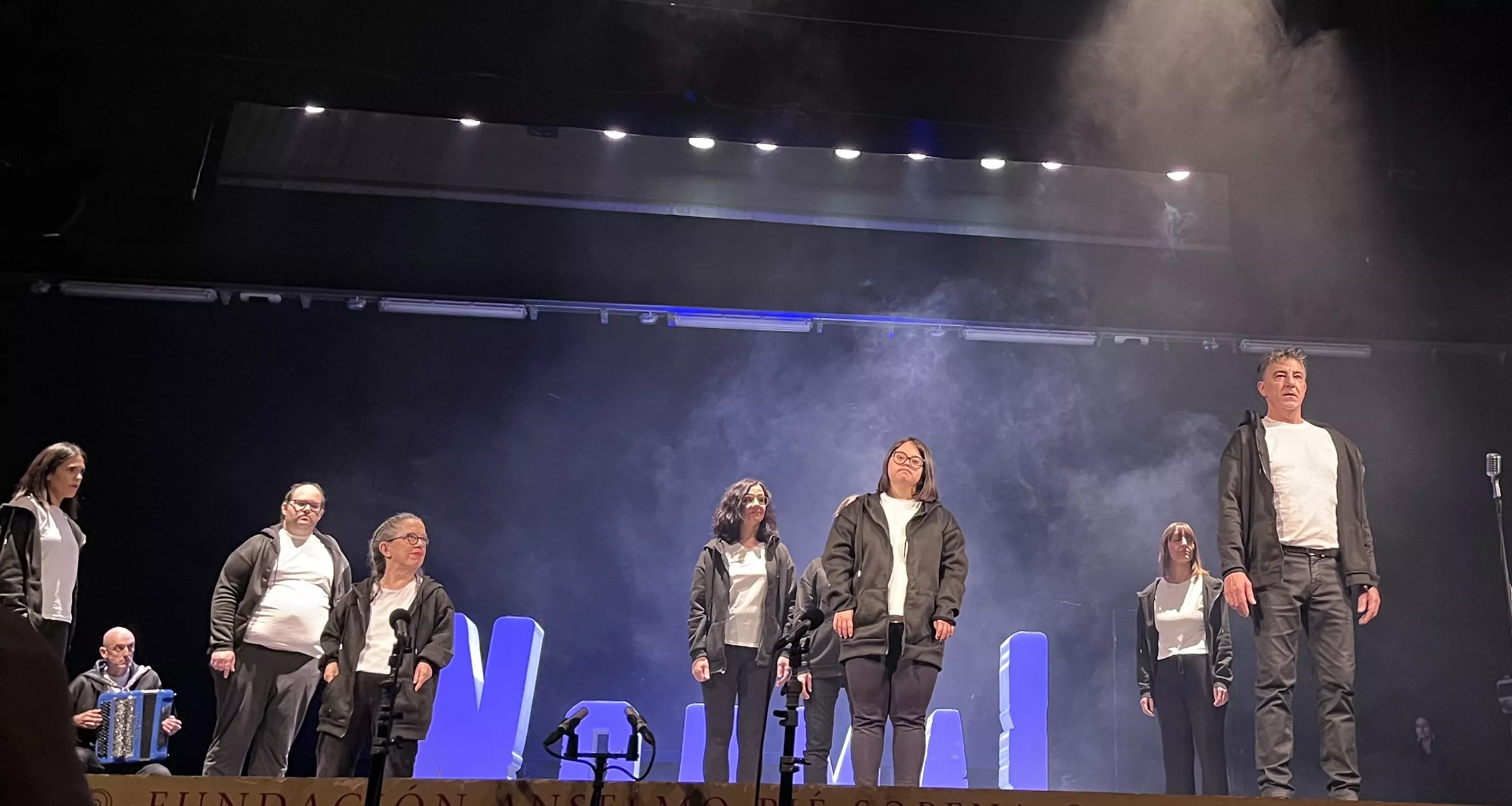 Representación en Diversario del espectáculo Normal. Foto Mercedes Manterola