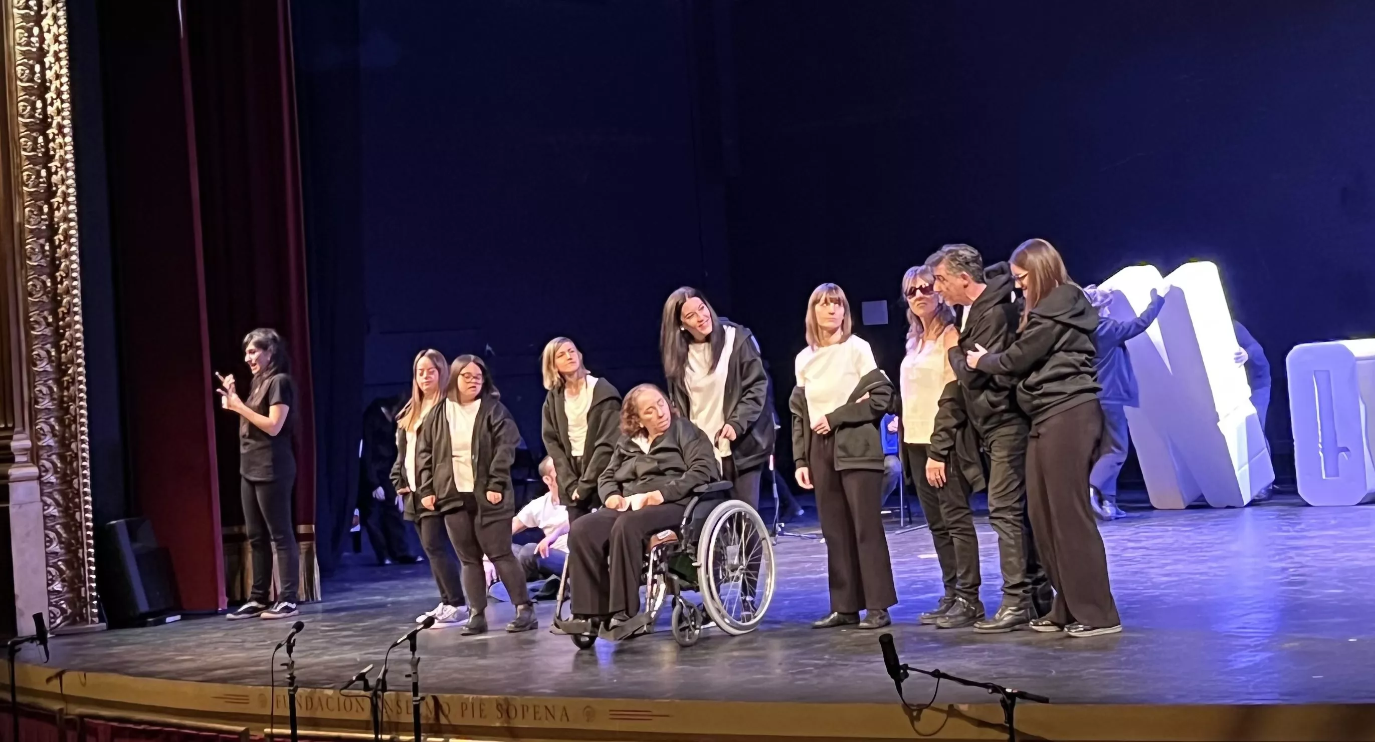 Representación en Diversario del espectáculo Normal. Foto Mercedes Manterola