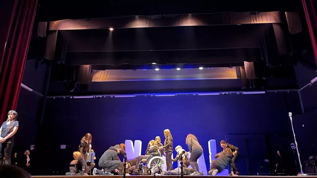 Representación en Diversario del espectáculo Normal. Foto Mercedes Manterola