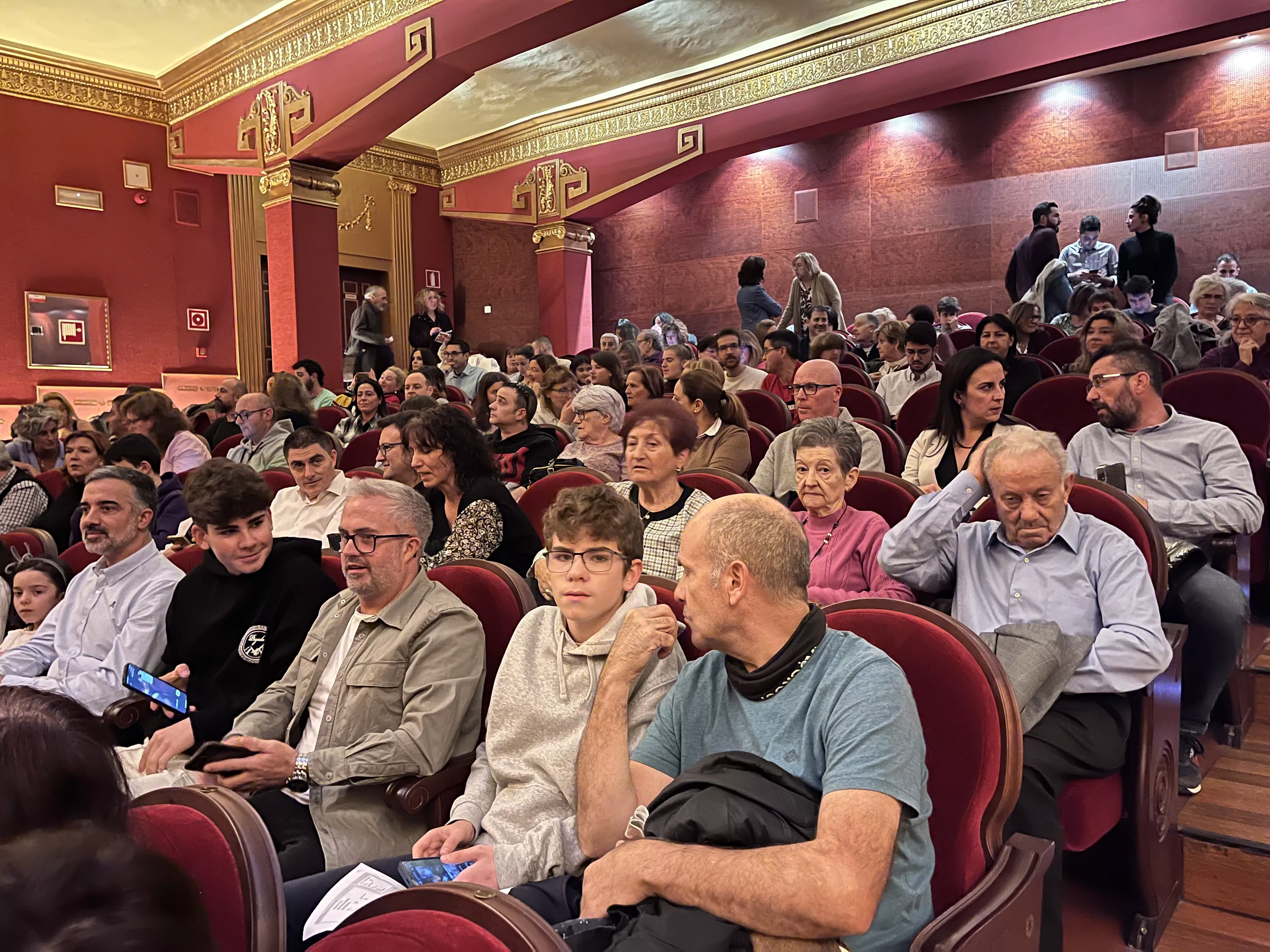 Representación en Diversario del espectáculo Normal. Foto Mercedes Manterola