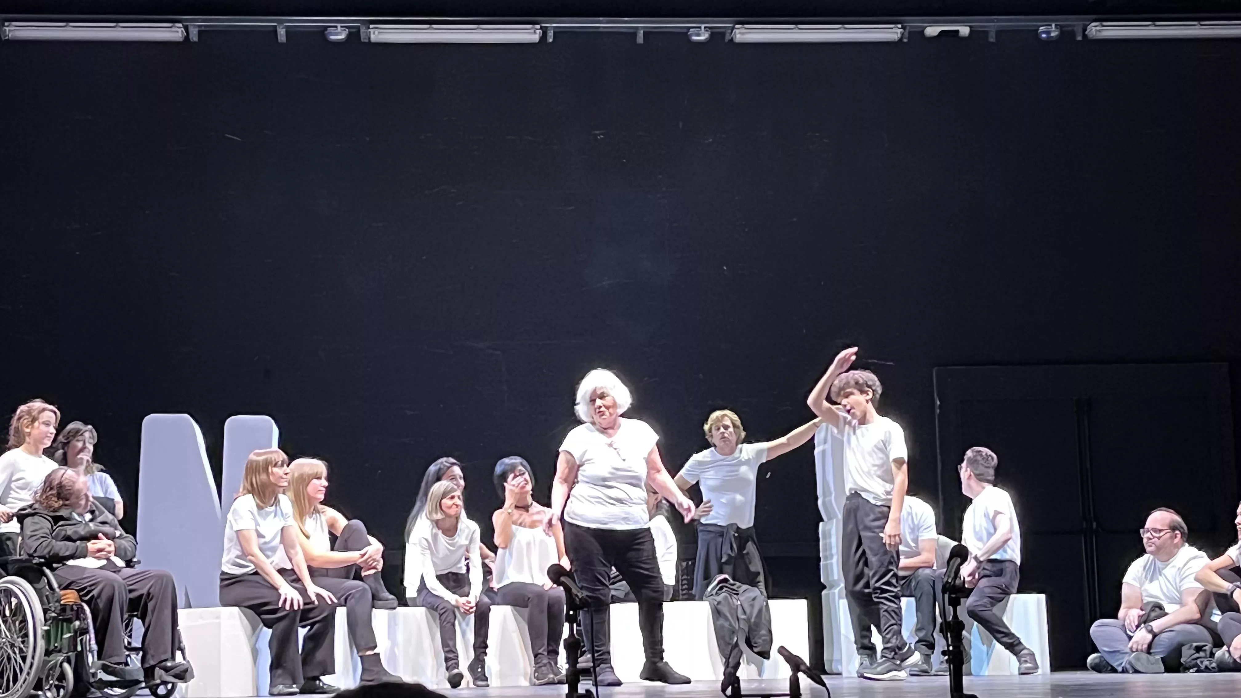 Representación en Diversario del espectáculo Normal. Foto Mercedes Manterola