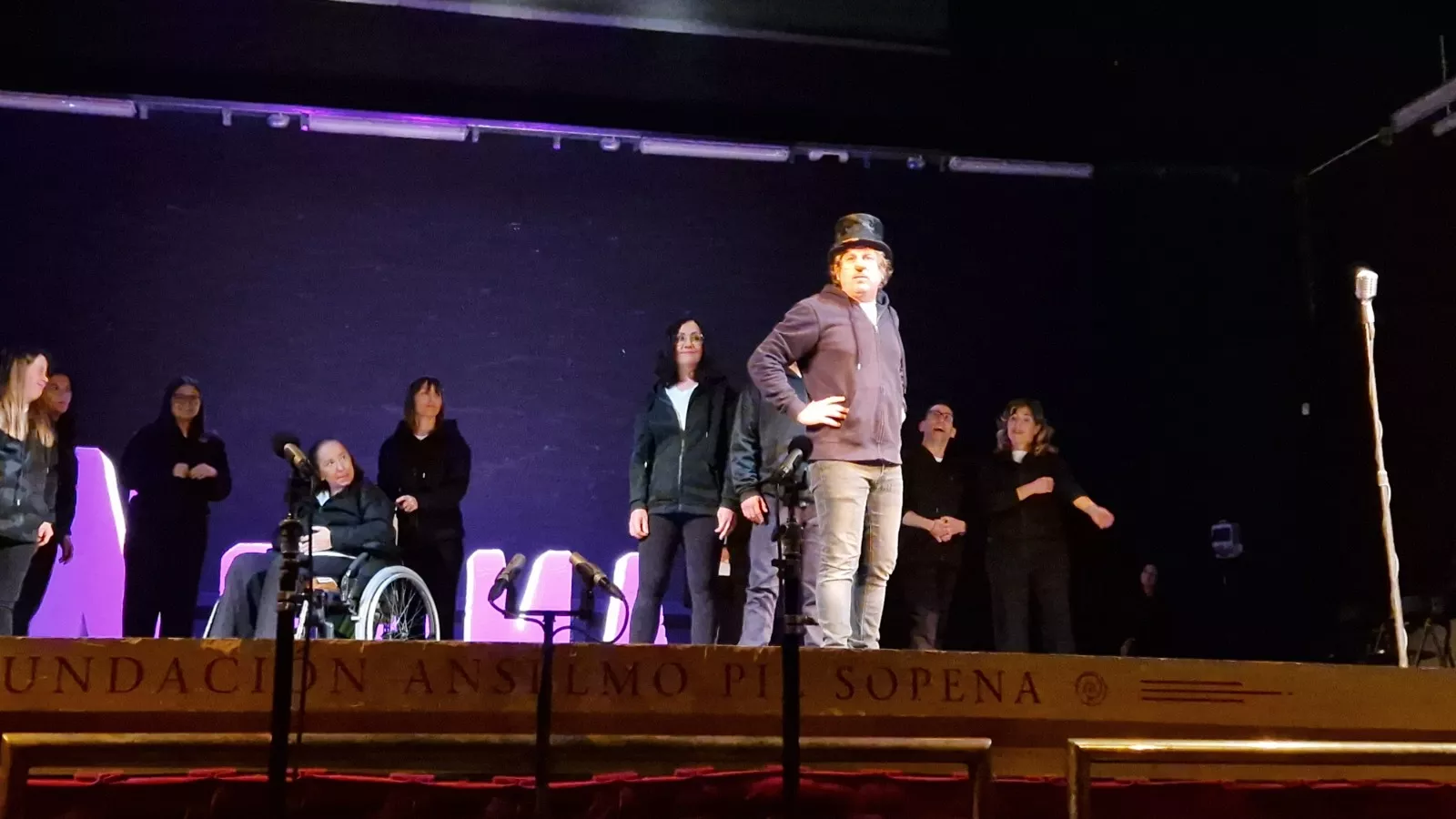 Representación en Diversario del espectáculo Normal. Foto Myriam Martínez