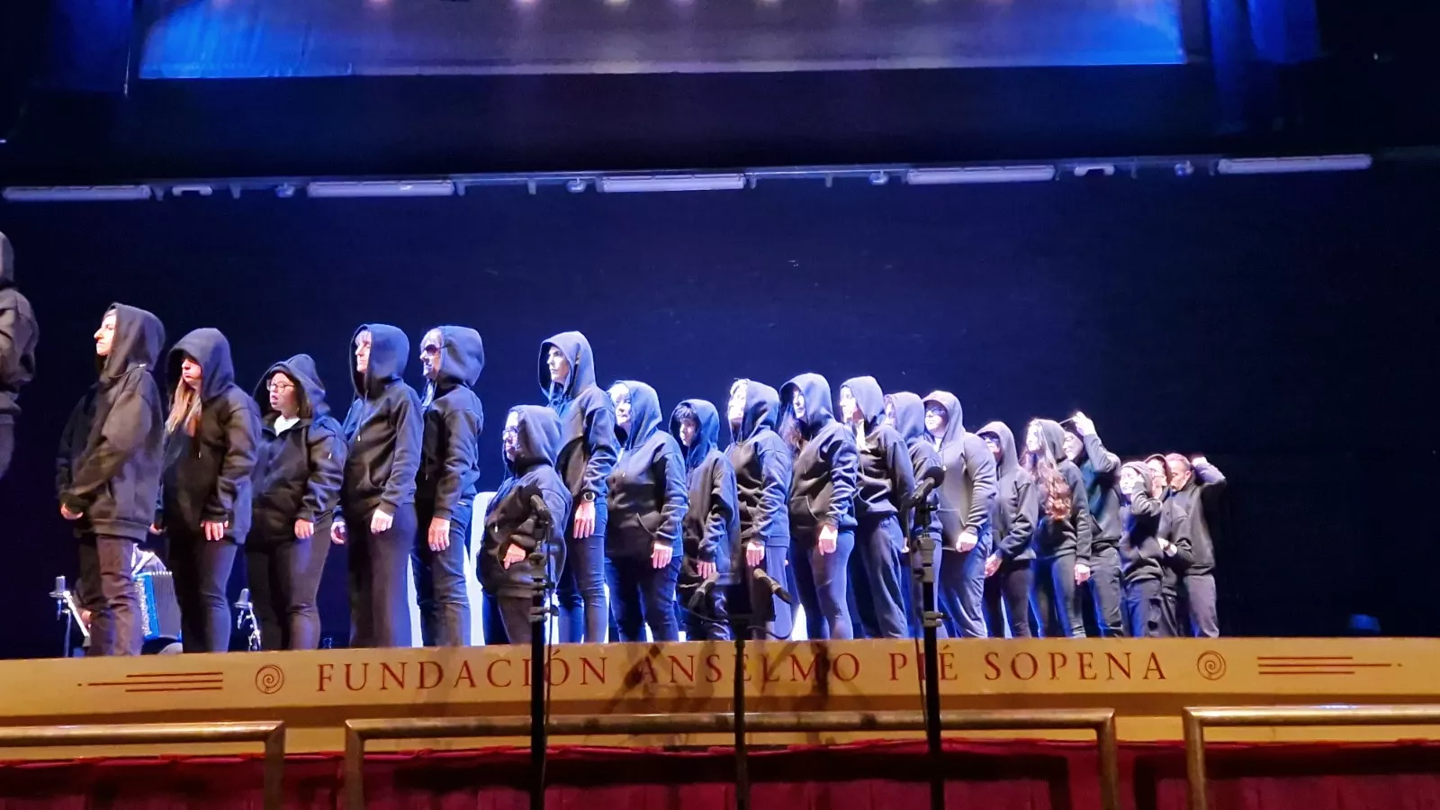 Representación en Diversario del espectáculo Normal. Foto Myriam Martínez