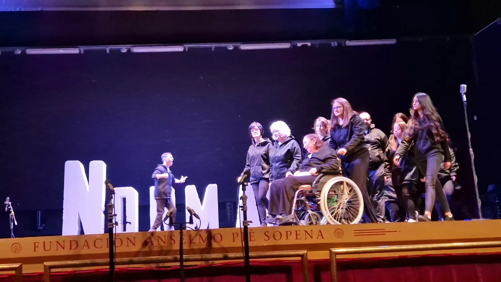 Representación en Diversario del espectáculo Normal. Foto Myriam Martínez