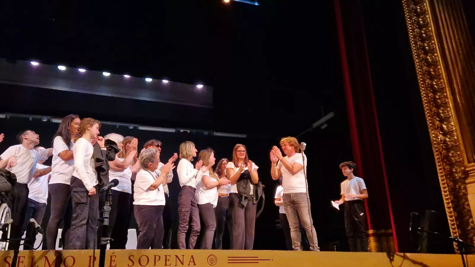 Representación en Diversario del espectáculo Normal. Foto Myriam Martínez