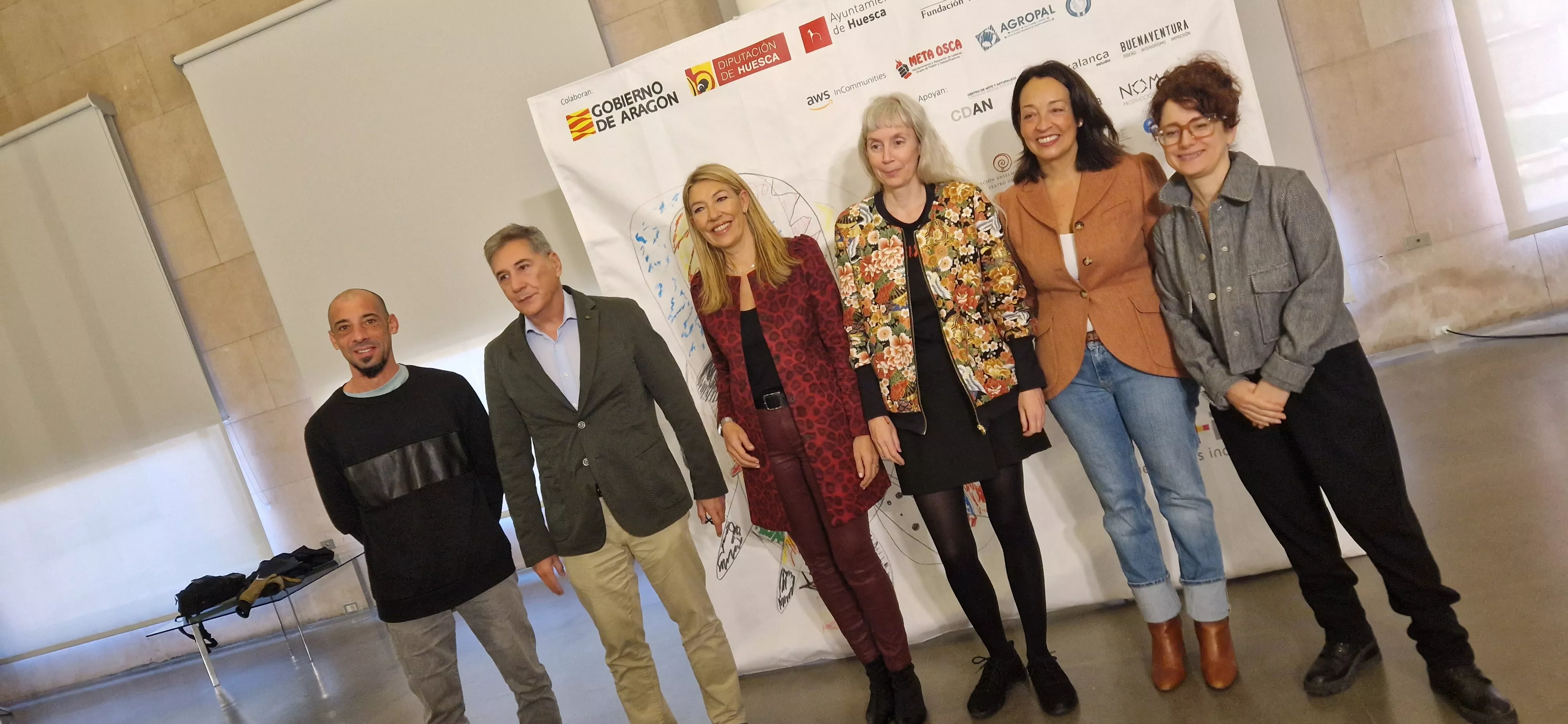 Jano, Ricardo Oliván, Marta Escartín, Marta peña y Carmen Susín, han hecho balance de Diversario. Foto Myriam Martínez