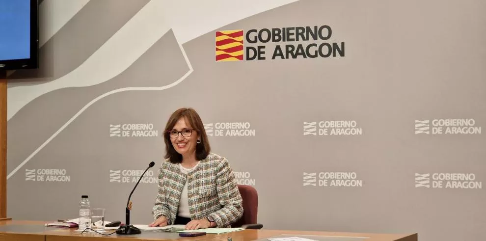 María Fe Antoñanzas, directora del IAM. Las llamadas al teléfono de emergencia por casos de violencia machista aumentan un 36 % en Huesca