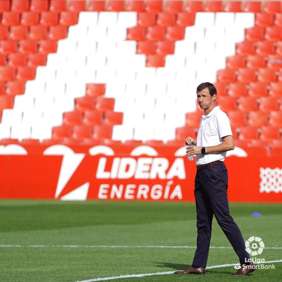 Imágenes del partido Granada Huesca. Foto La Liga