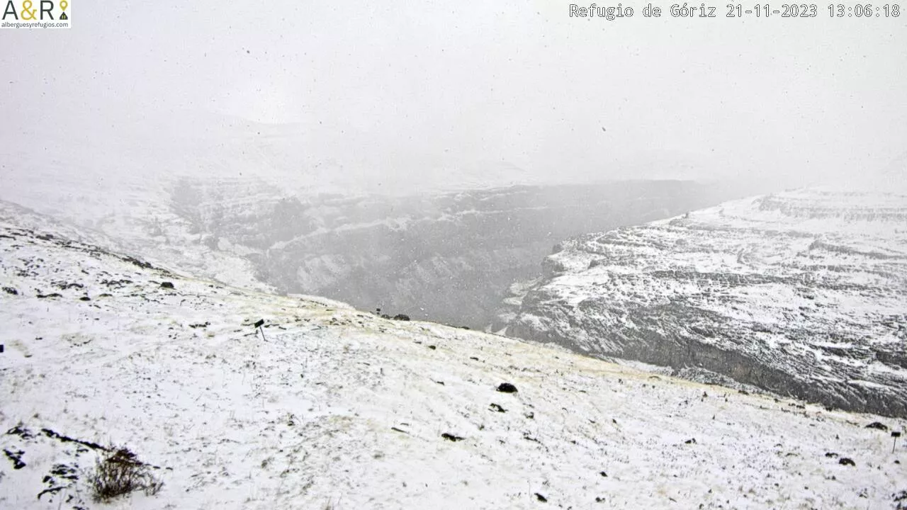 Fotografía tomada desde el refugio de Góriz este martes.