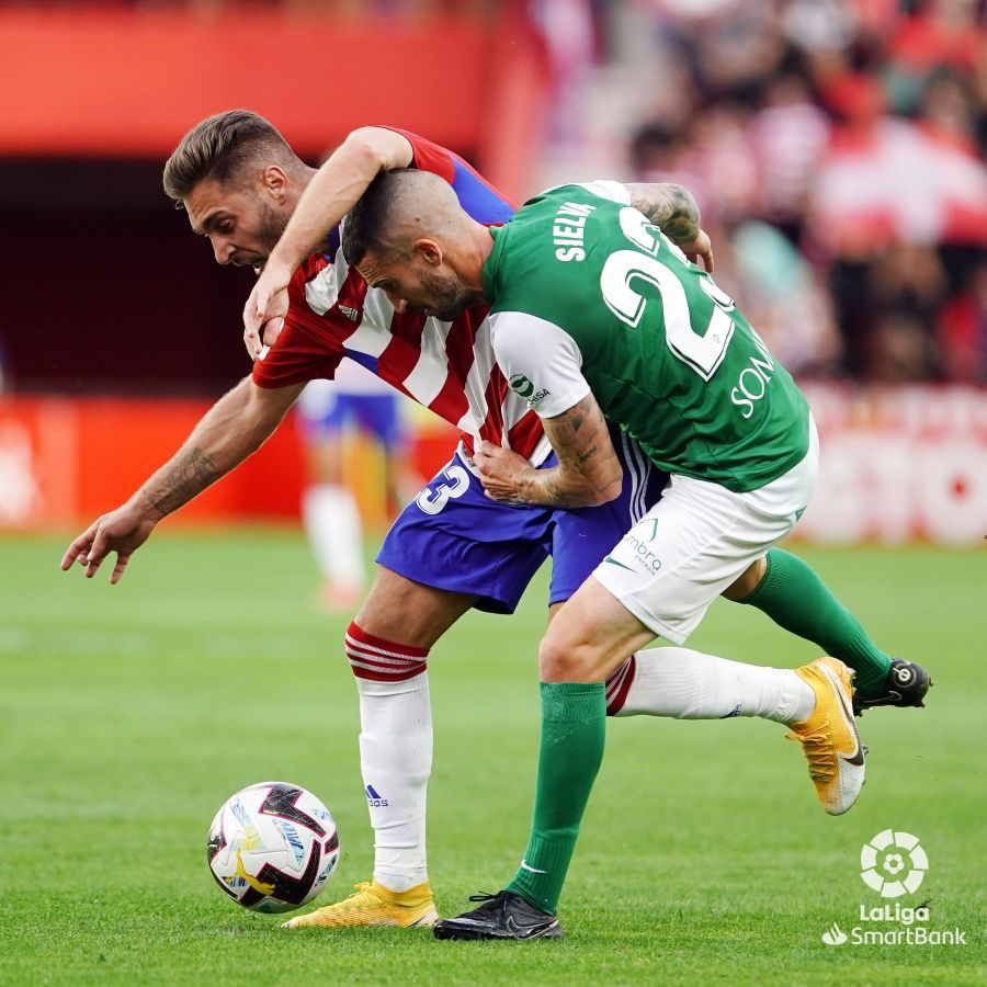Imágenes del partido Granada Huesca. Foto La Liga 