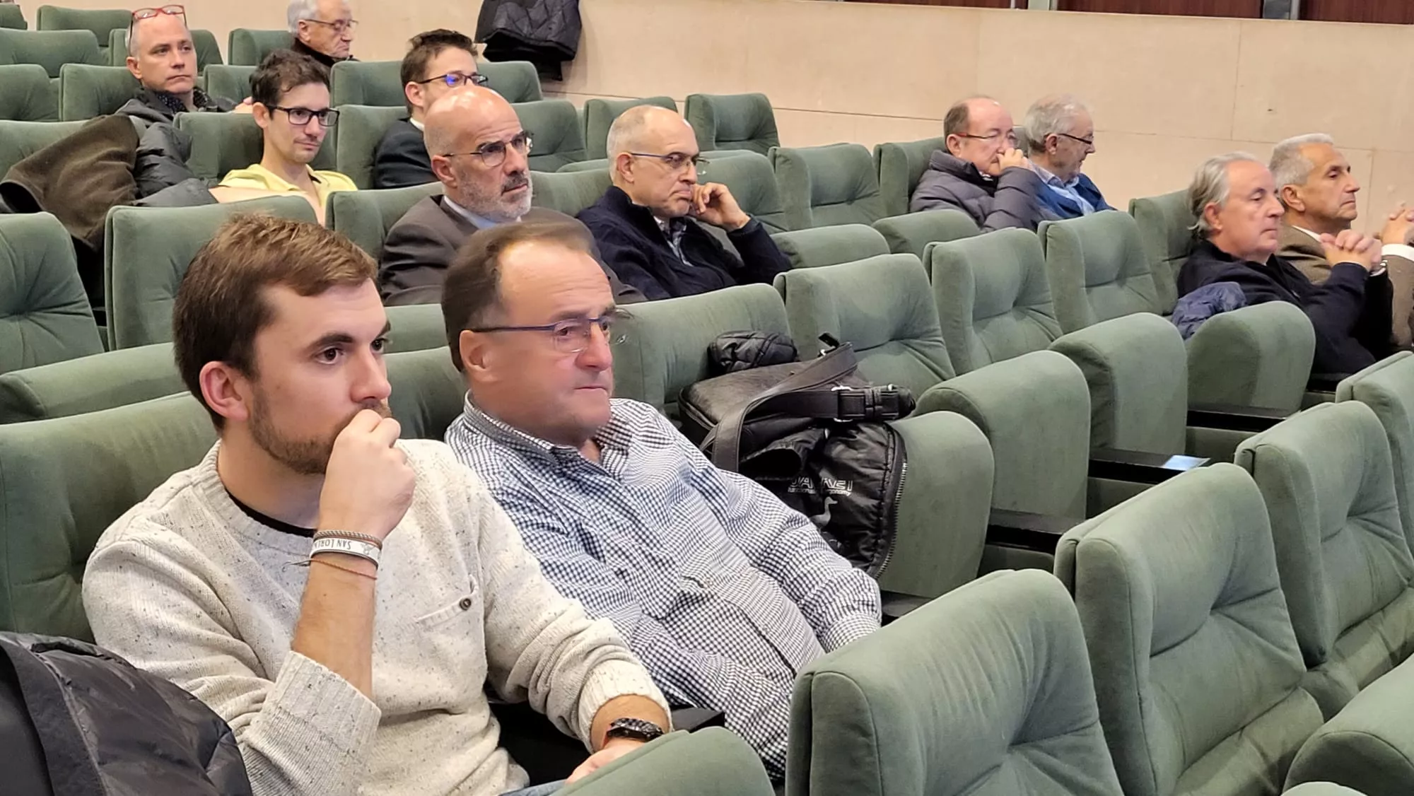 Conferencia de Gonzalo Ávila sobre la situación del Huesca