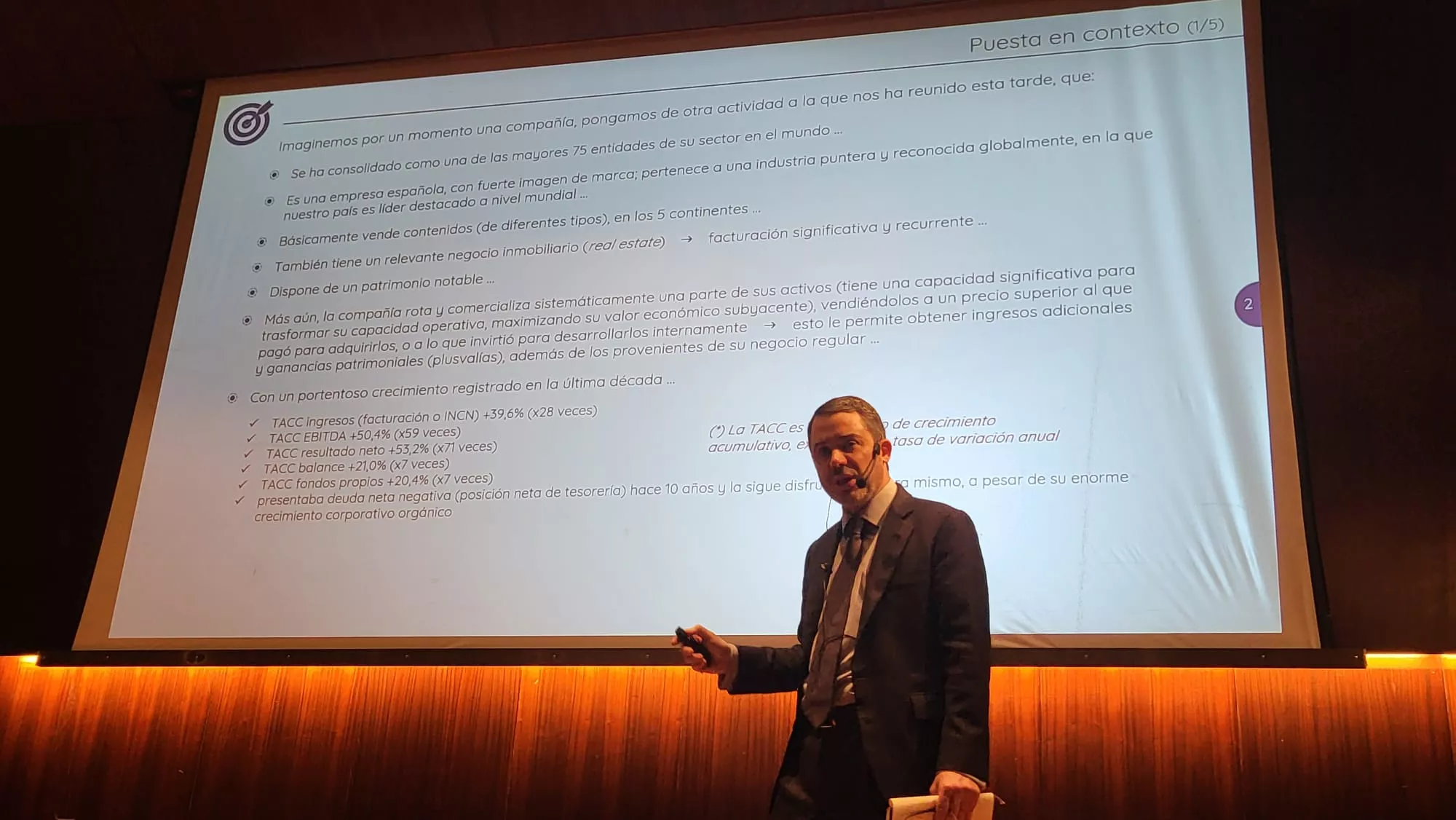 Conferencia de Gonzalo Ávila sobre la situación del Huesca