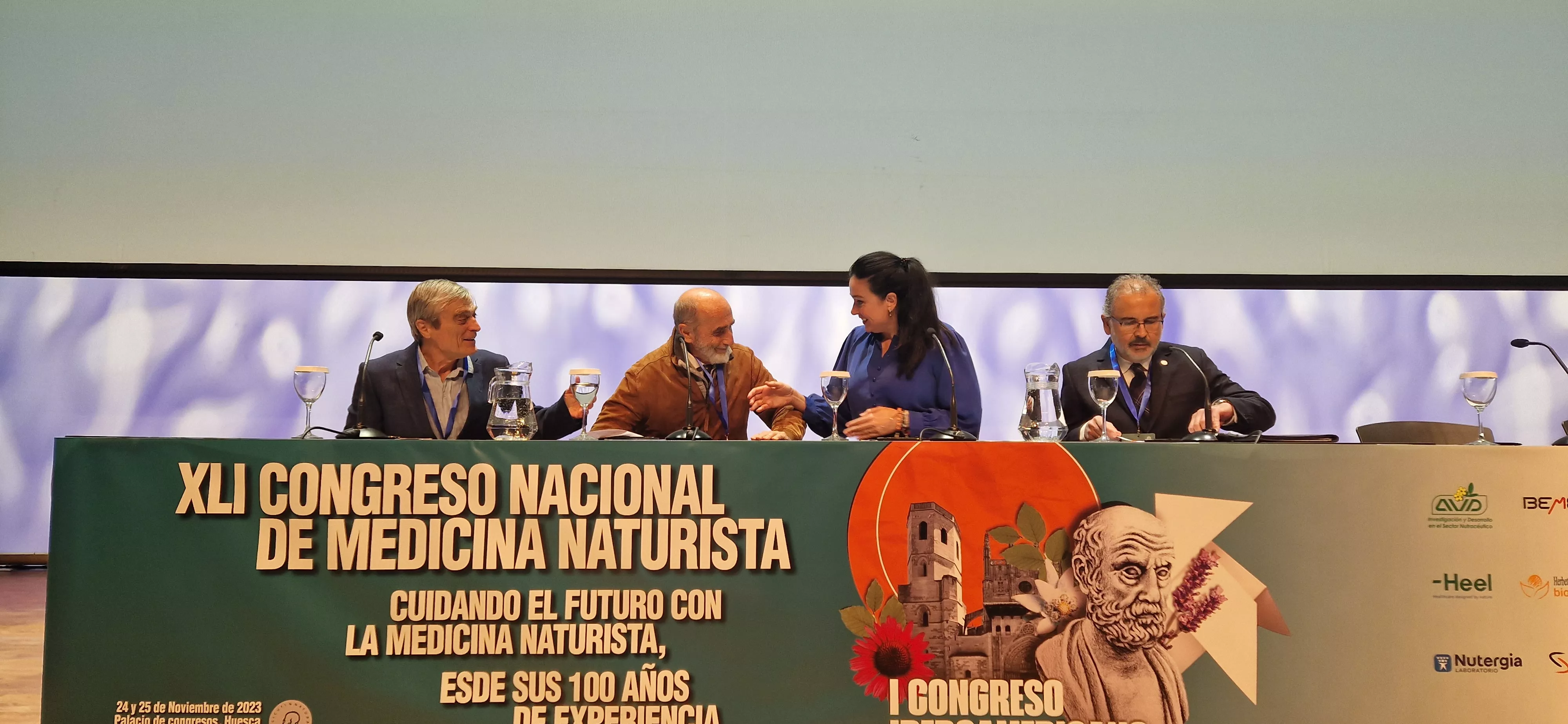 Congreso de Medicina Naturalista en Huesca. Foto Myriam Martínez 
