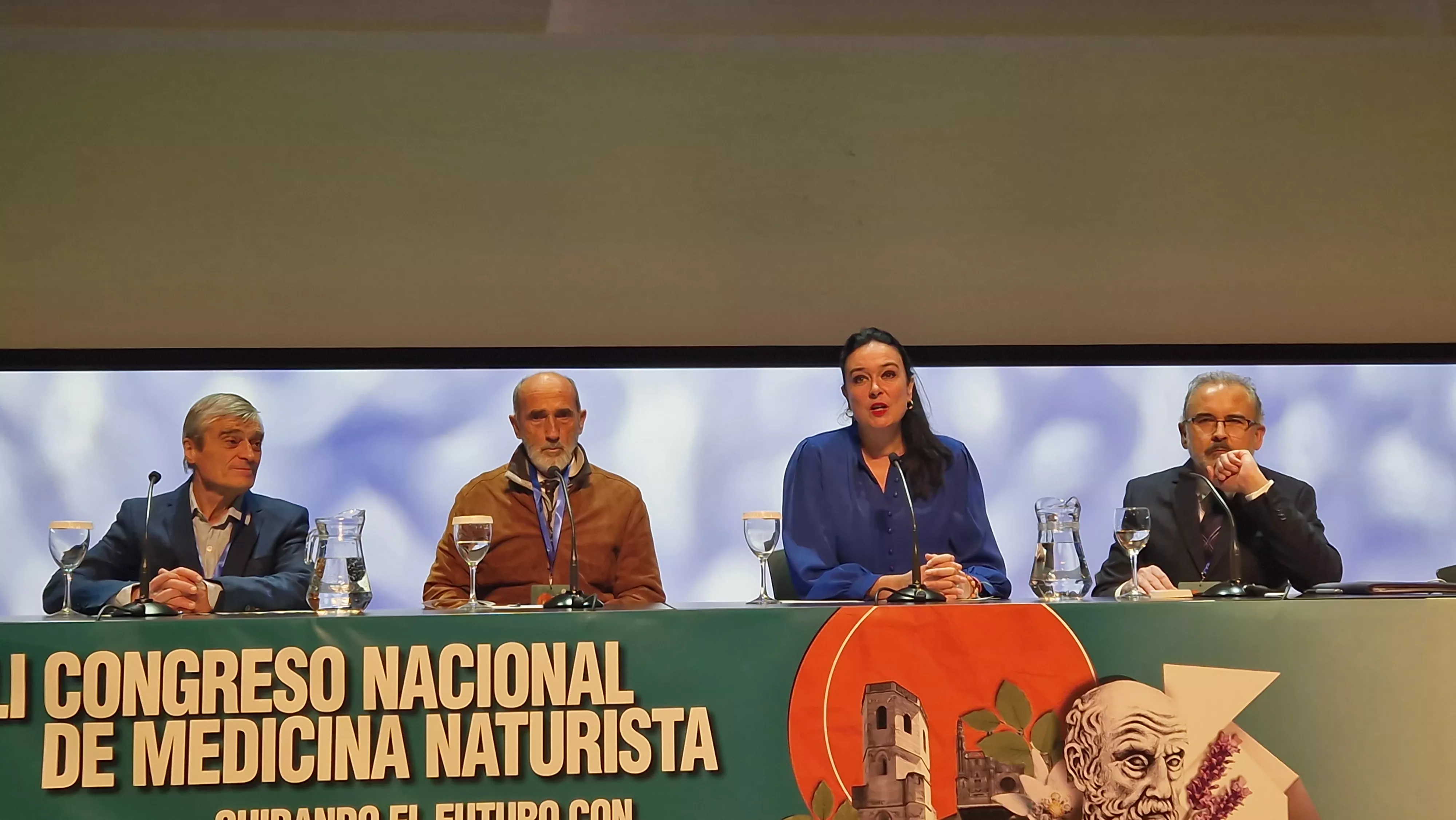 Congreso de Medicina Naturalista en Huesca. Foto Myriam Martínez 