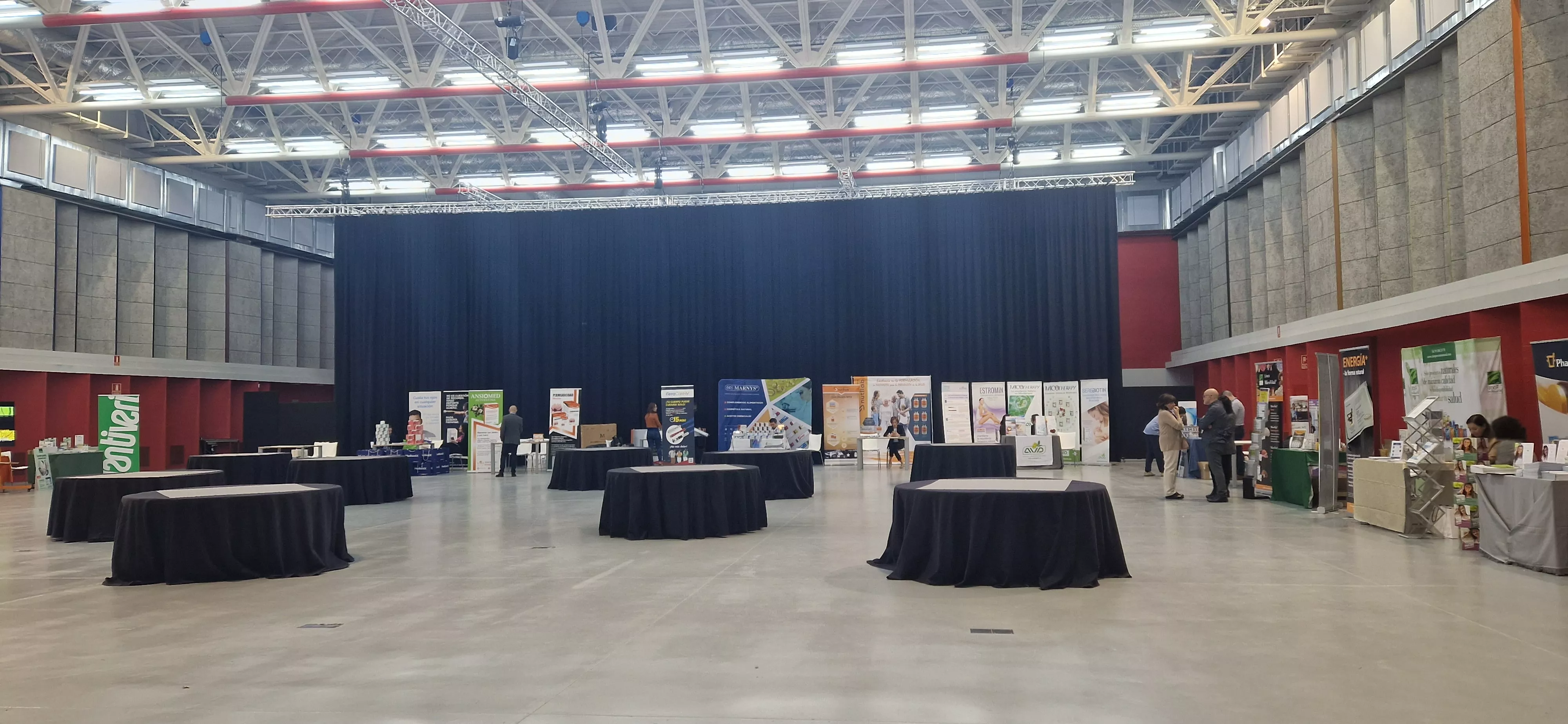 Congreso de Medicina Naturalista en Huesca. Foto Myriam Martínez 