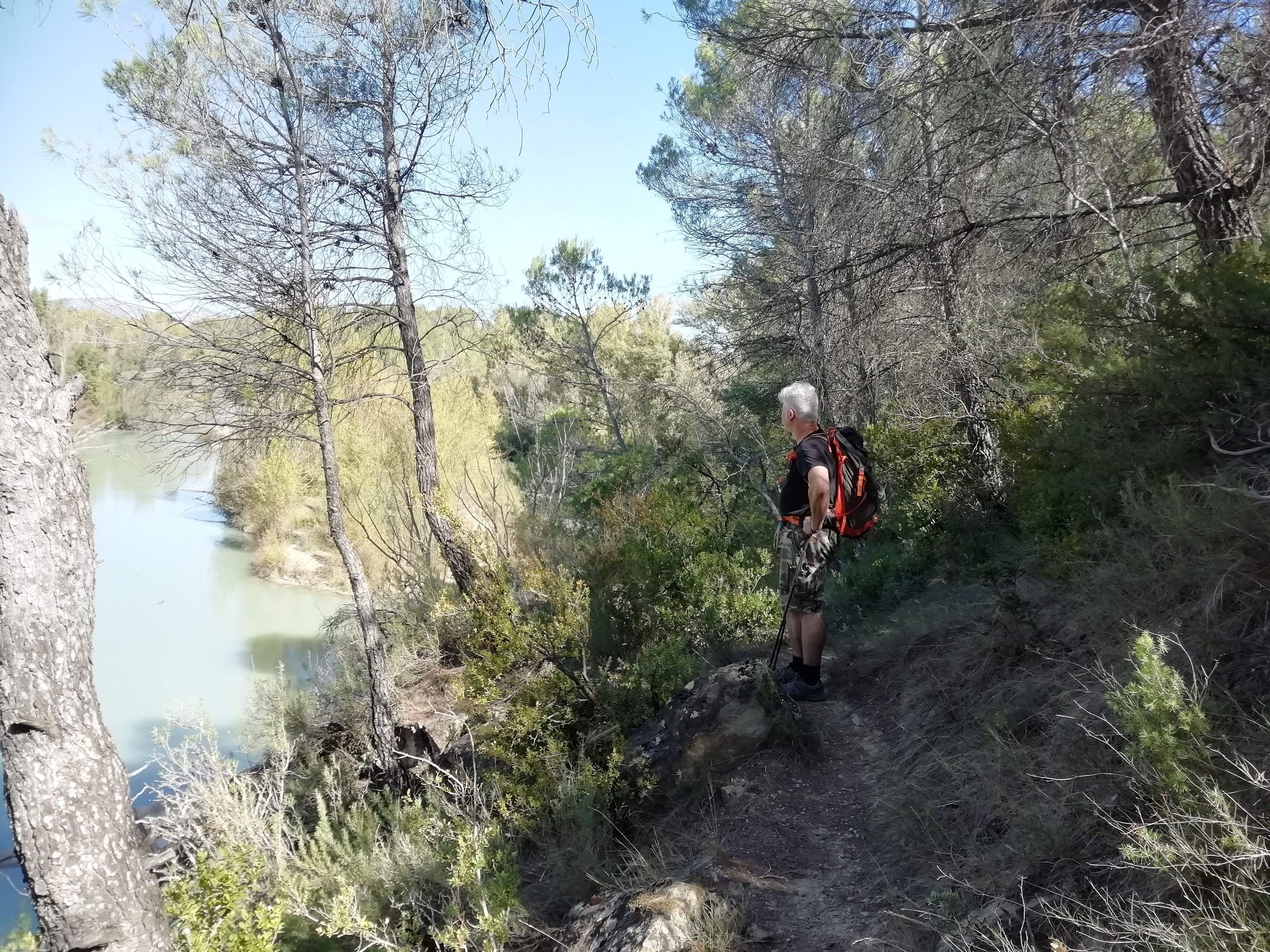 Recorrido sigue el cauce del río Gállego durante la marcha por la Galliguera