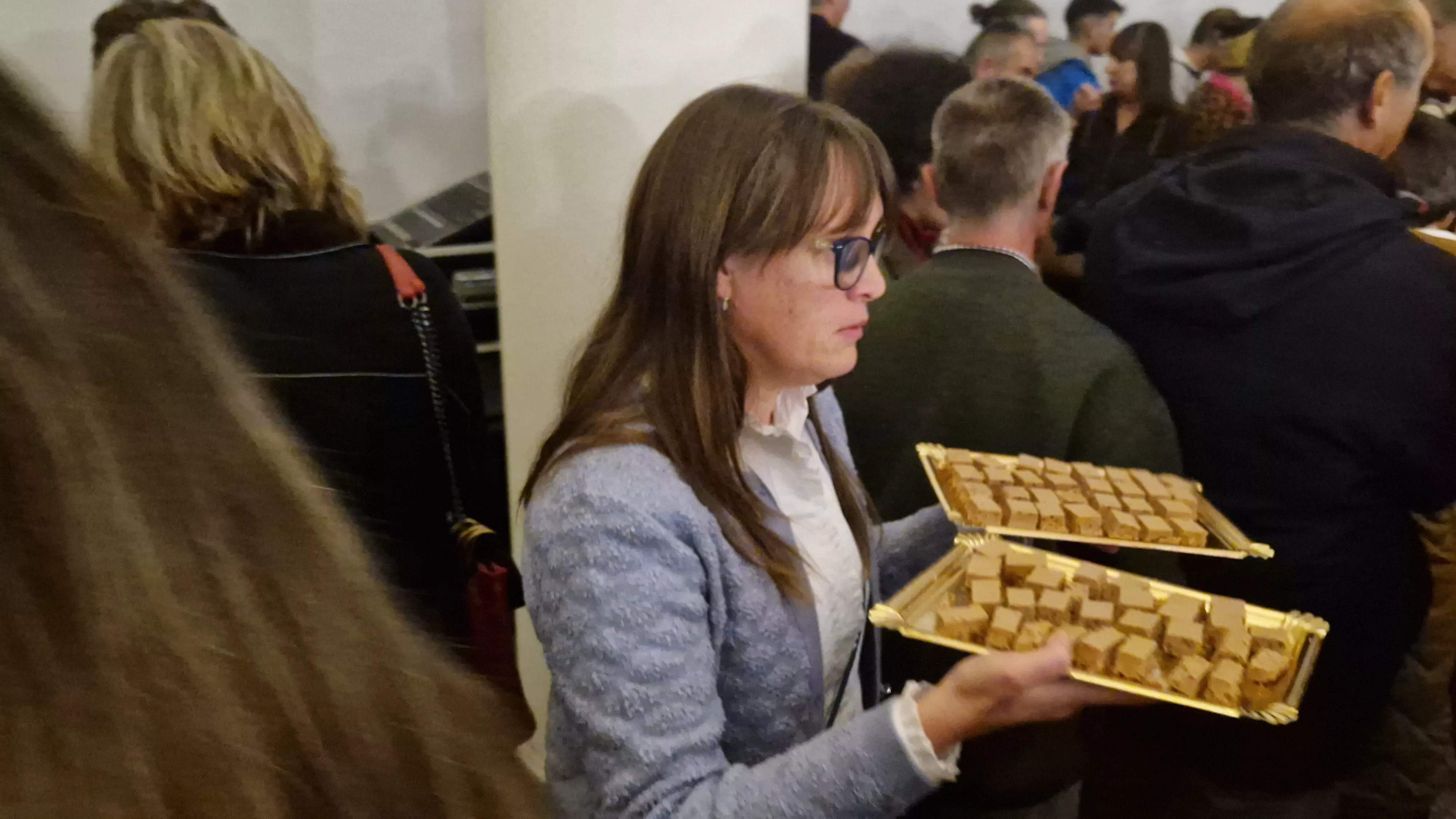 Presentación del primer turrón solidario del Gremio de Pasteleros de Huesca. Foto Myriam Martínez