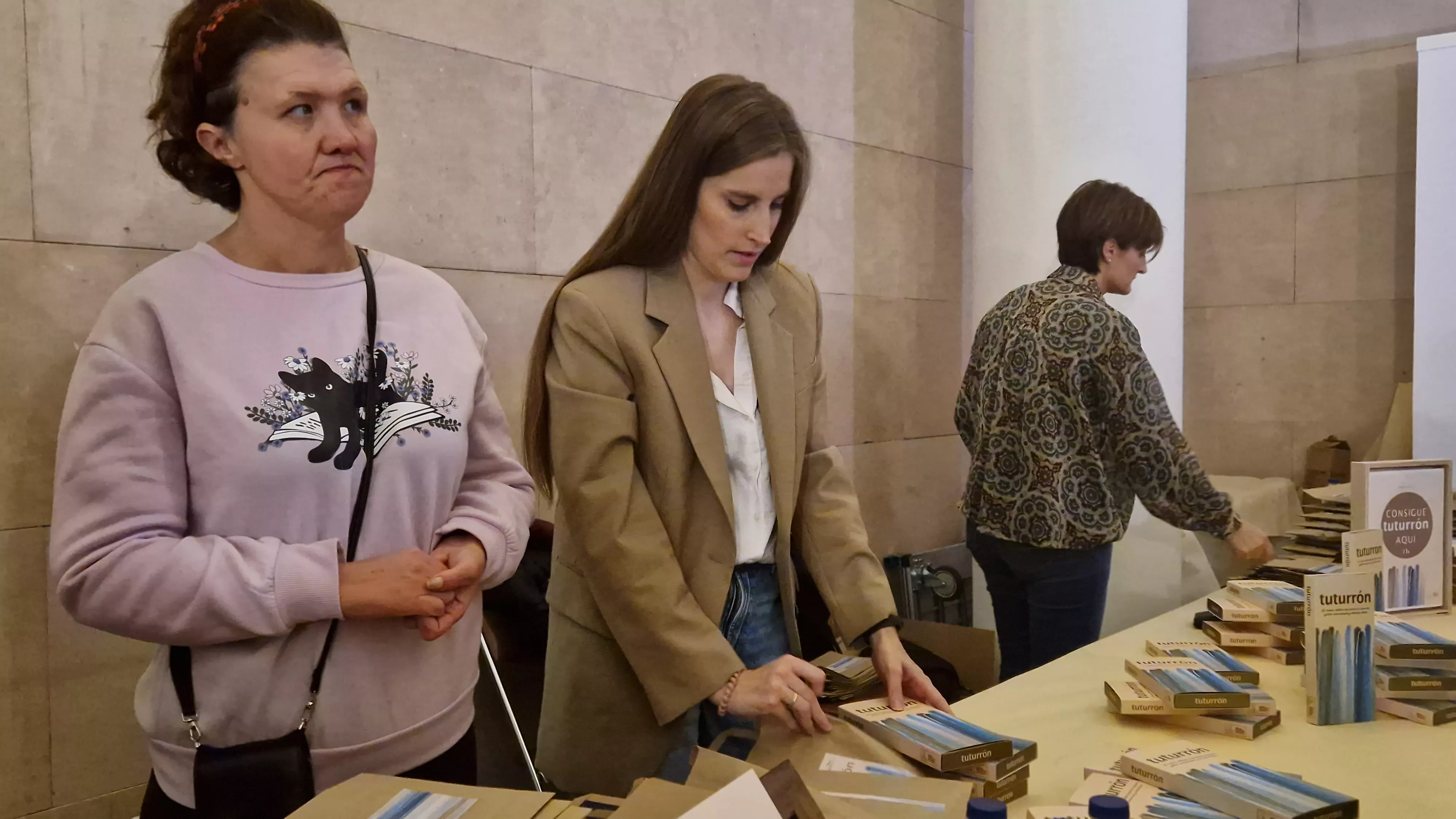 Presentación del primer turrón solidario del Gremio de Pasteleros de Huesca. Foto Myriam Martínez
